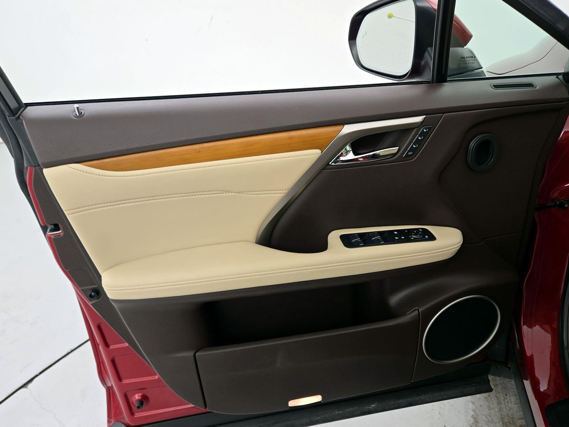 Thumbnail: 2019 Lexus RX - 12