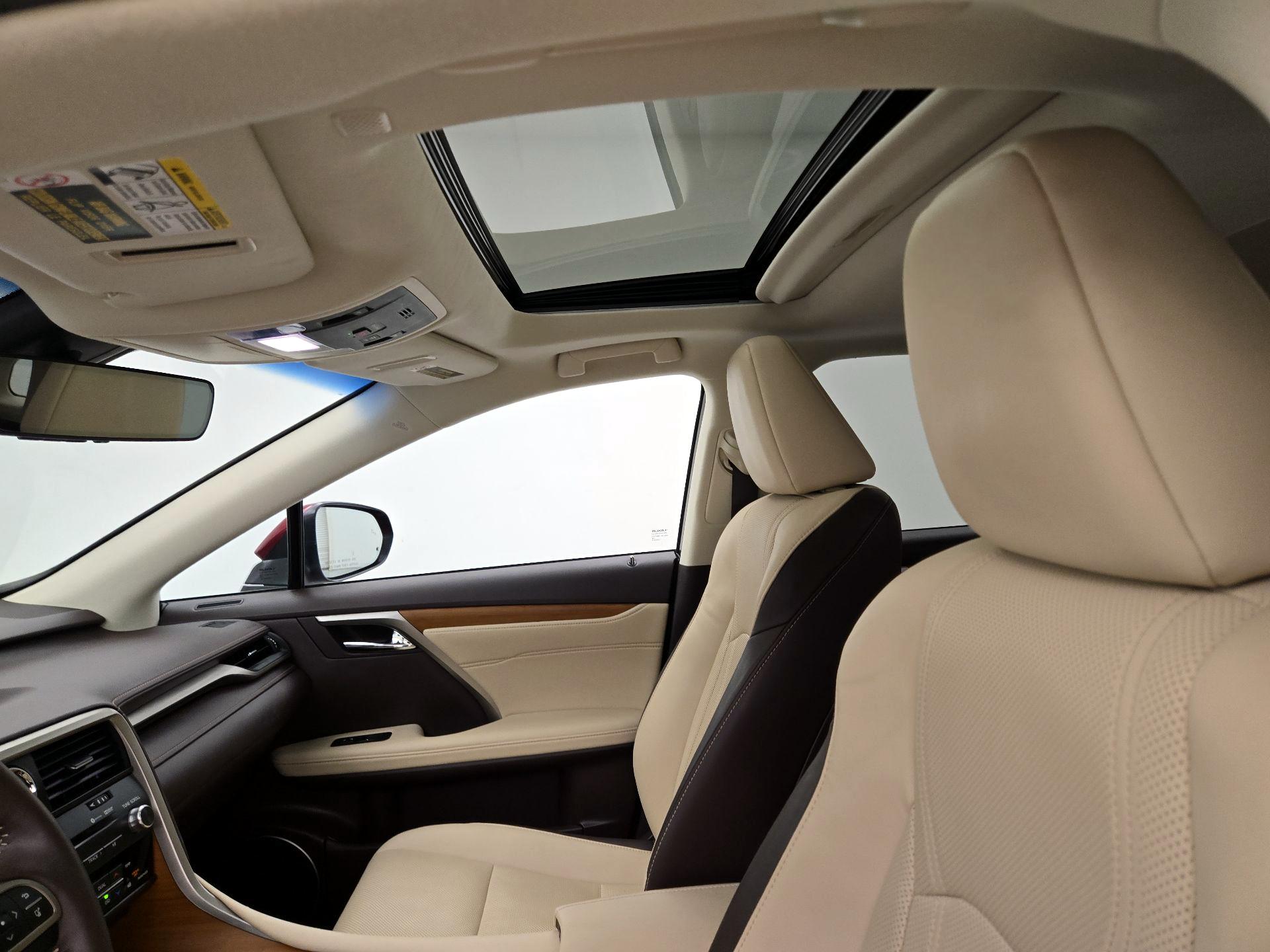 Thumbnail: 2019 Lexus RX - 20