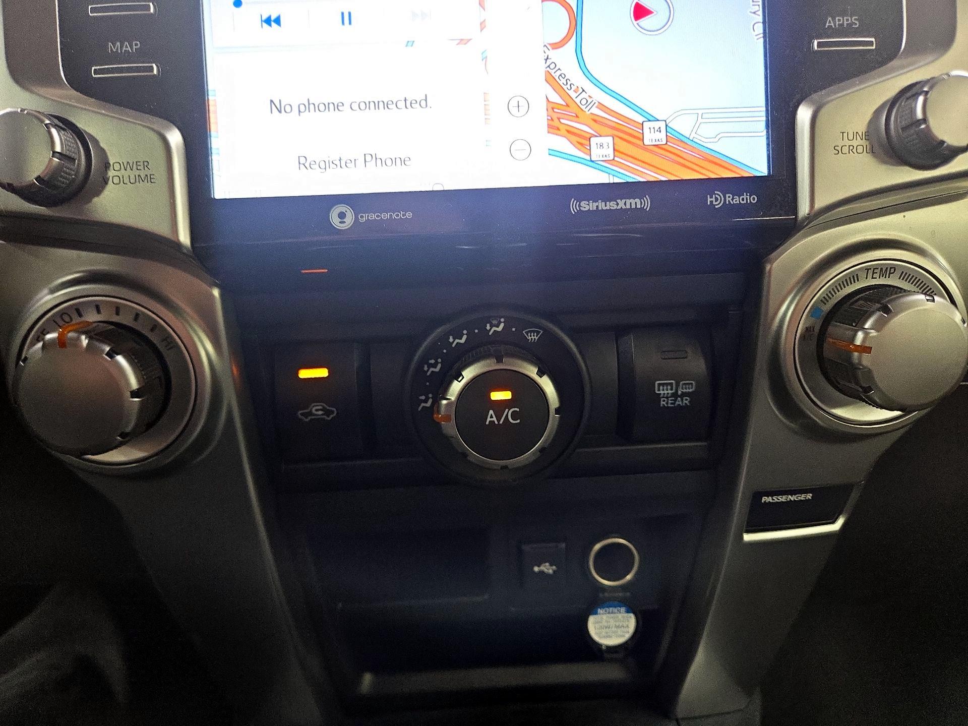 Thumbnail: 2020 Toyota 4Runner - 17