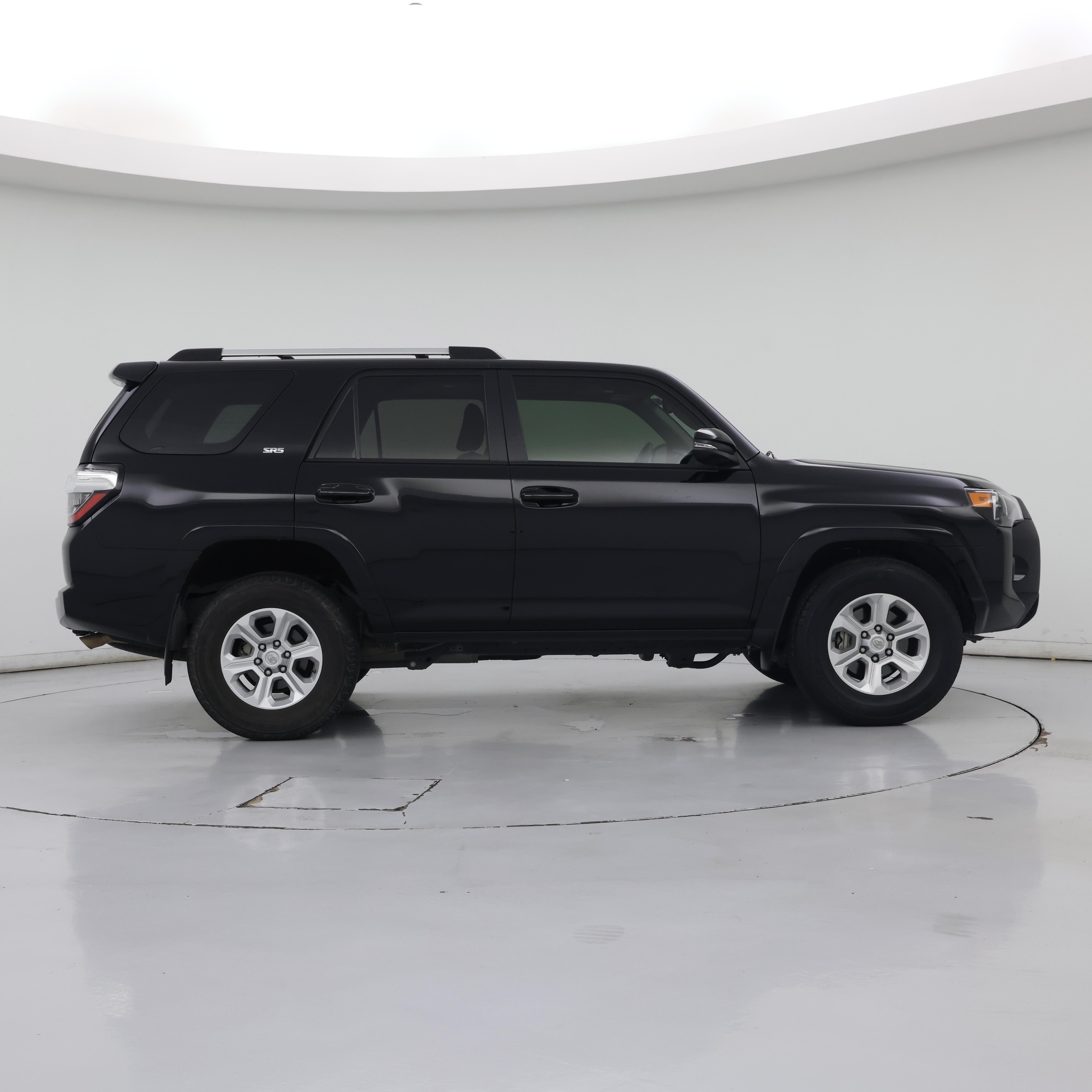 Thumbnail: 2020 Toyota 4Runner - 7