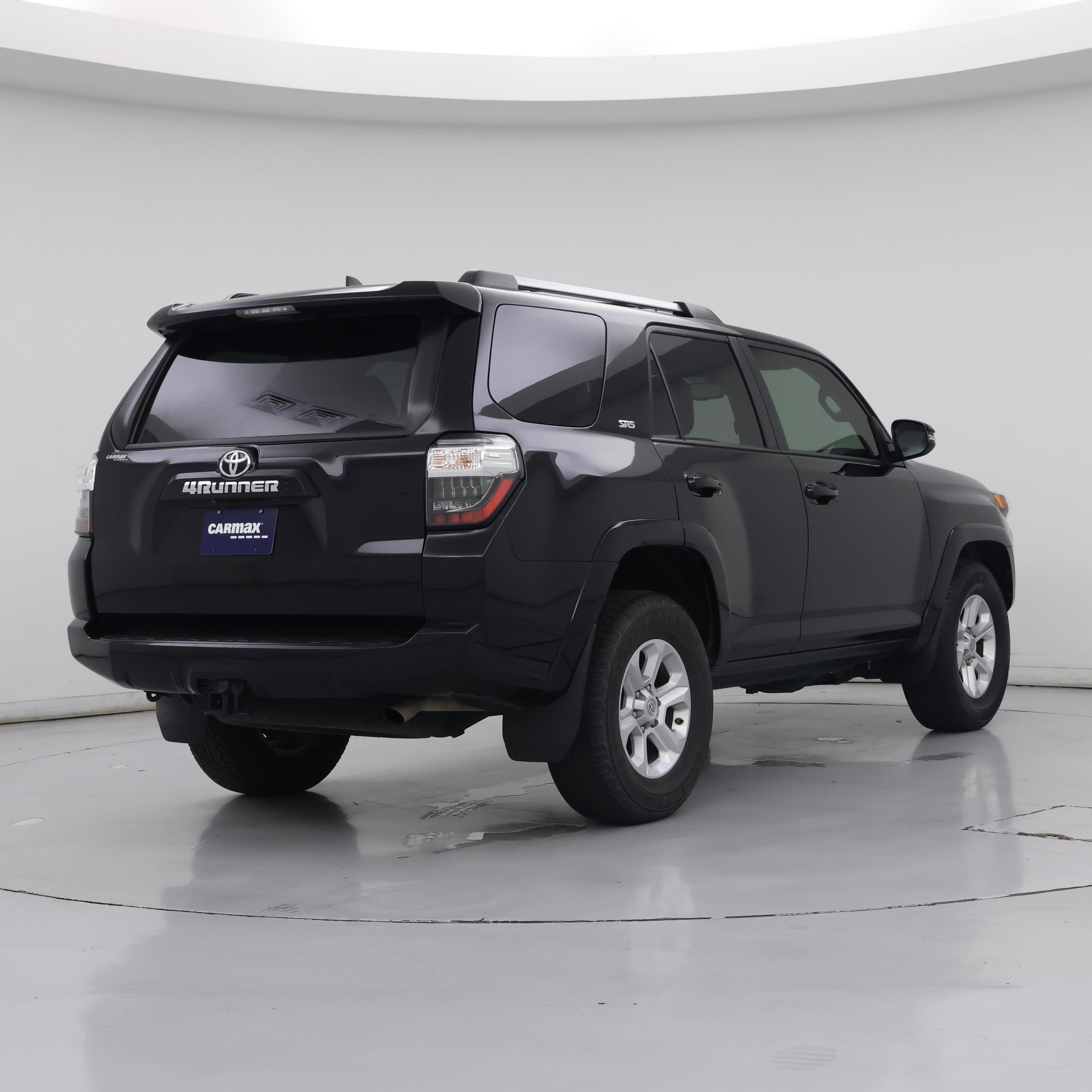 Thumbnail: 2020 Toyota 4Runner - 8