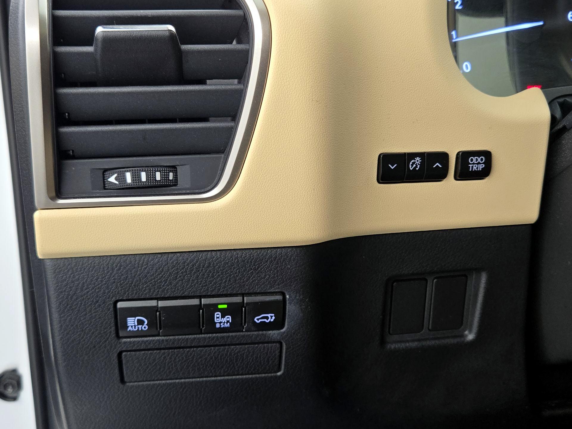 Thumbnail: 2020 Lexus NX - 13