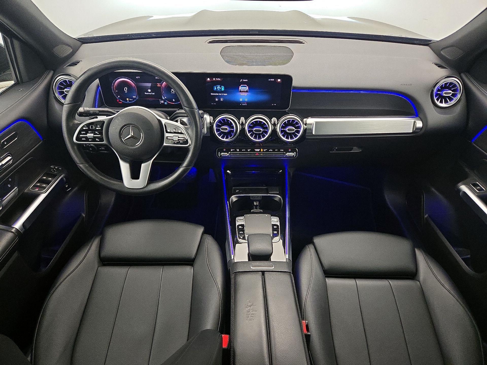 Thumbnail: 2020 Mercedes-Benz GLB - 9