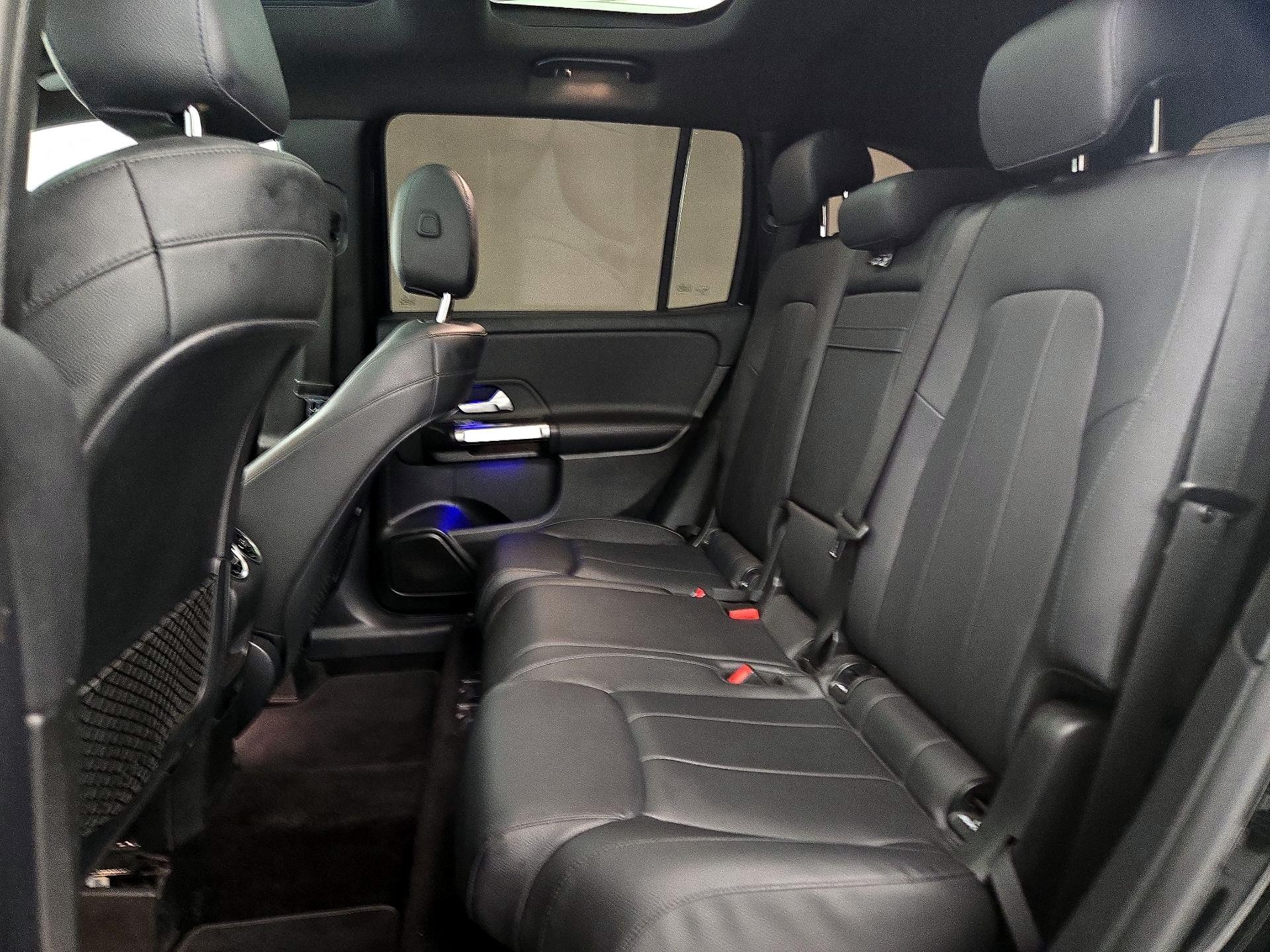Thumbnail: 2020 Mercedes-Benz GLB - 20