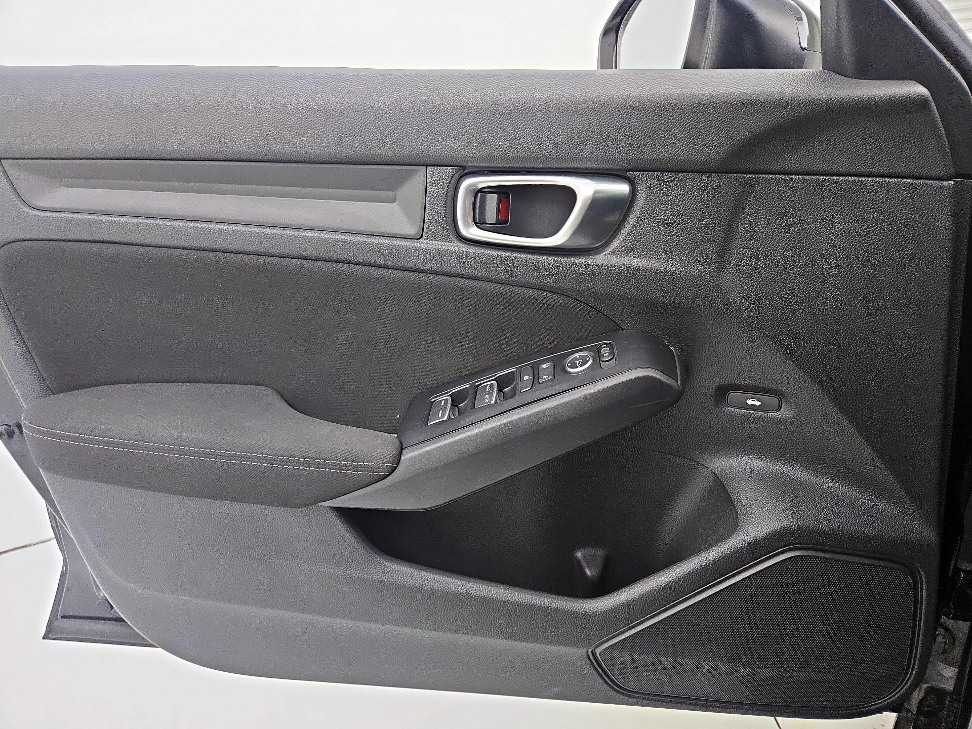 Thumbnail: 2024 Honda Civic - 12
