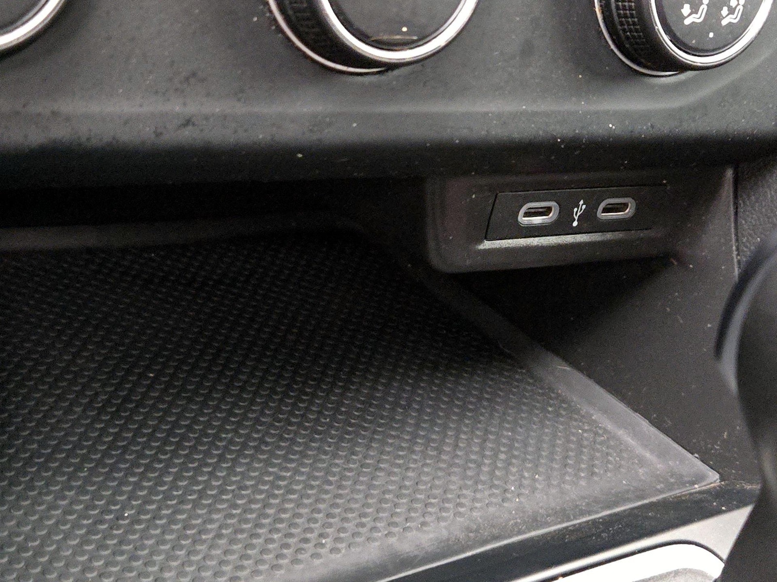 2024 Volkswagen Jetta S - Photo 19