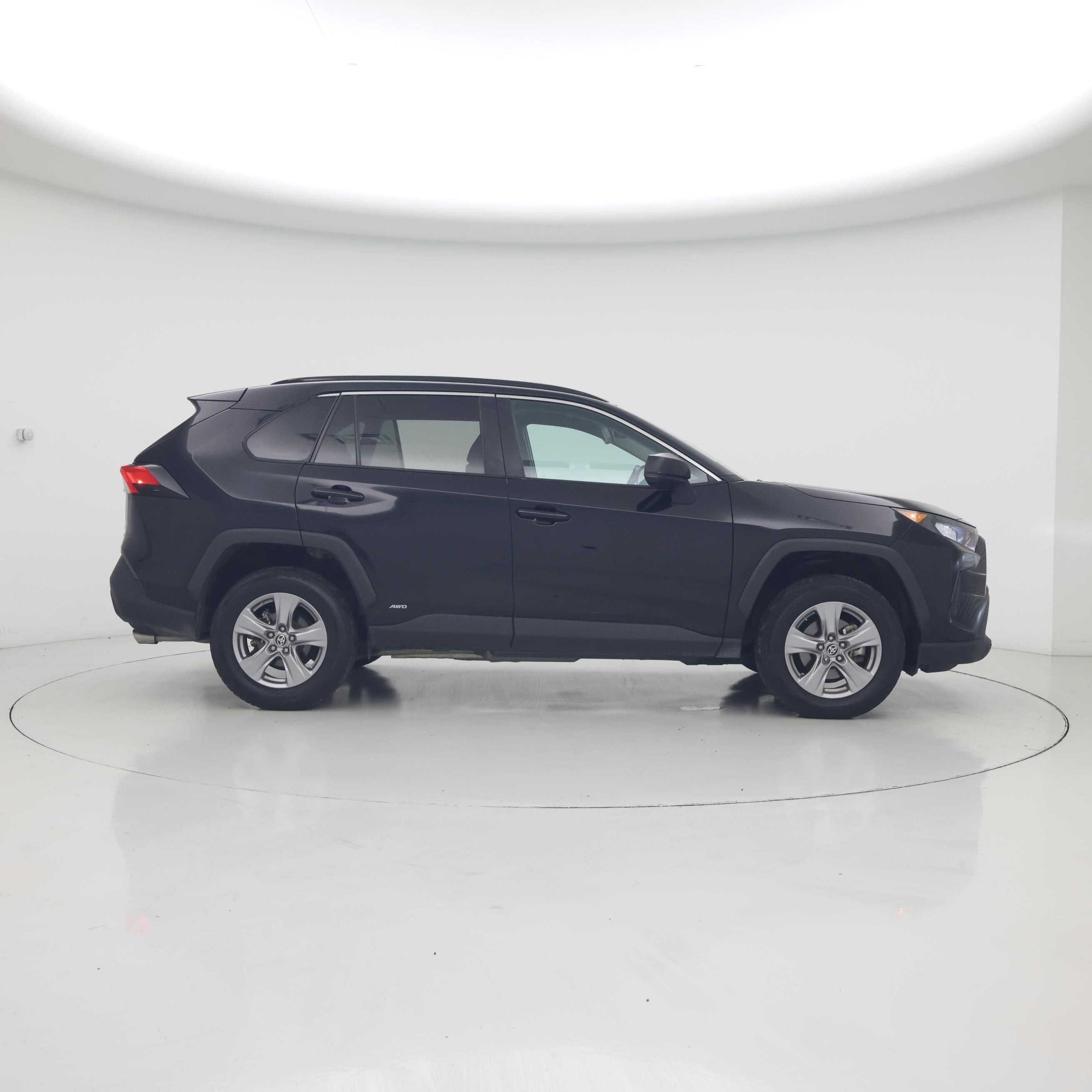 Thumbnail: 2022 Toyota RAV4 - 7