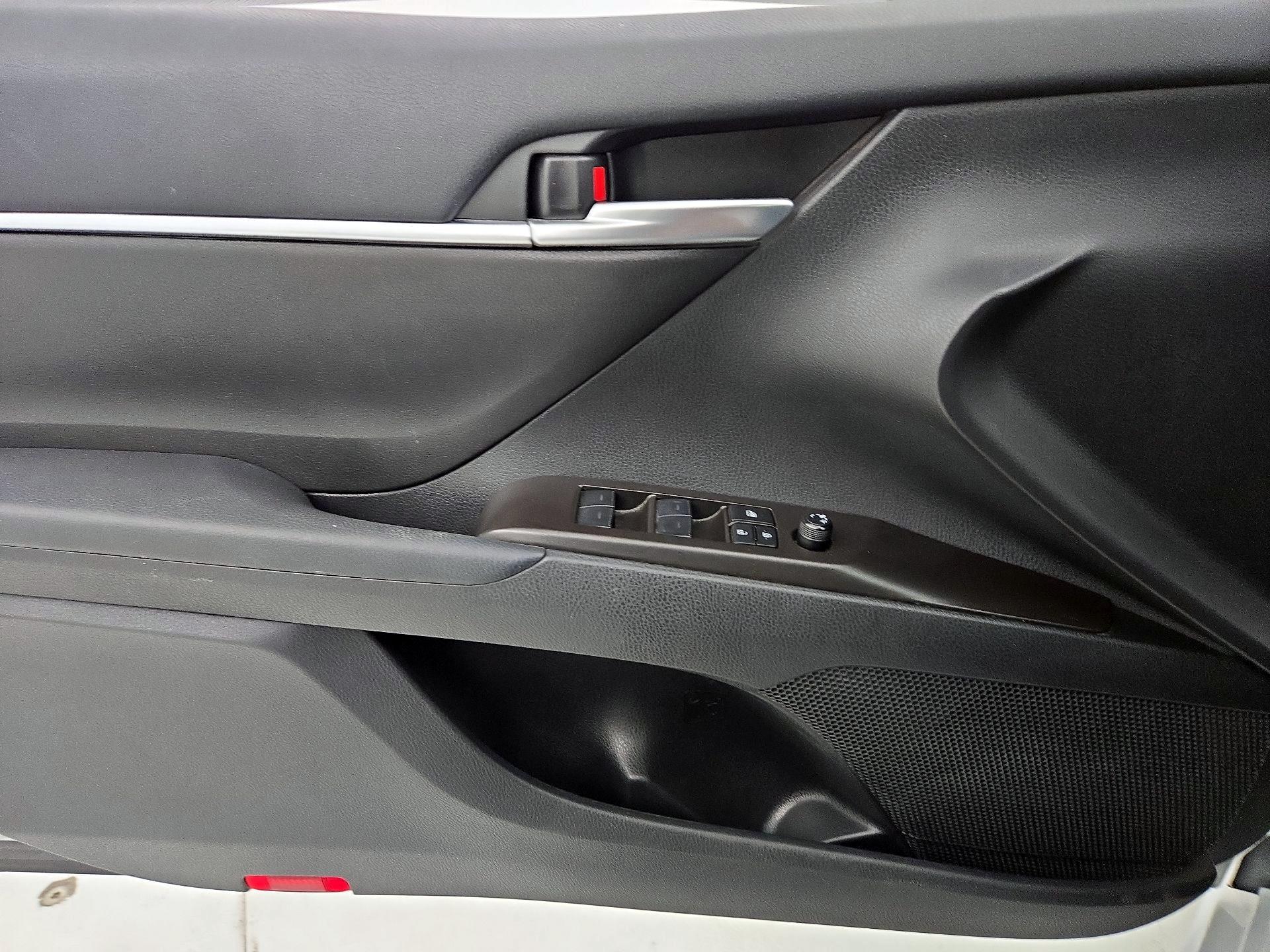 Thumbnail: 2024 Toyota Camry - 12