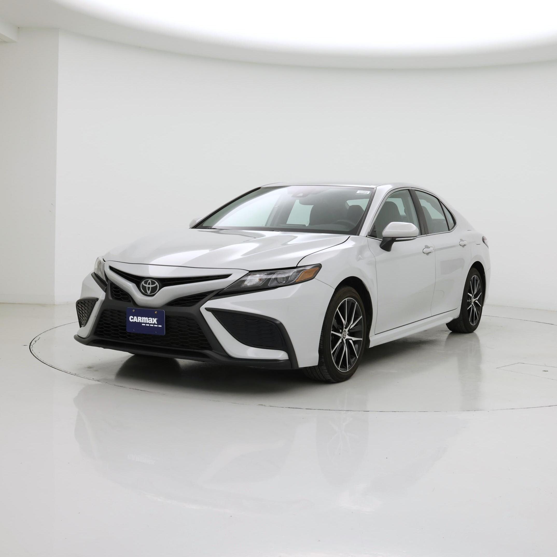 Thumbnail: 2024 Toyota Camry - 4