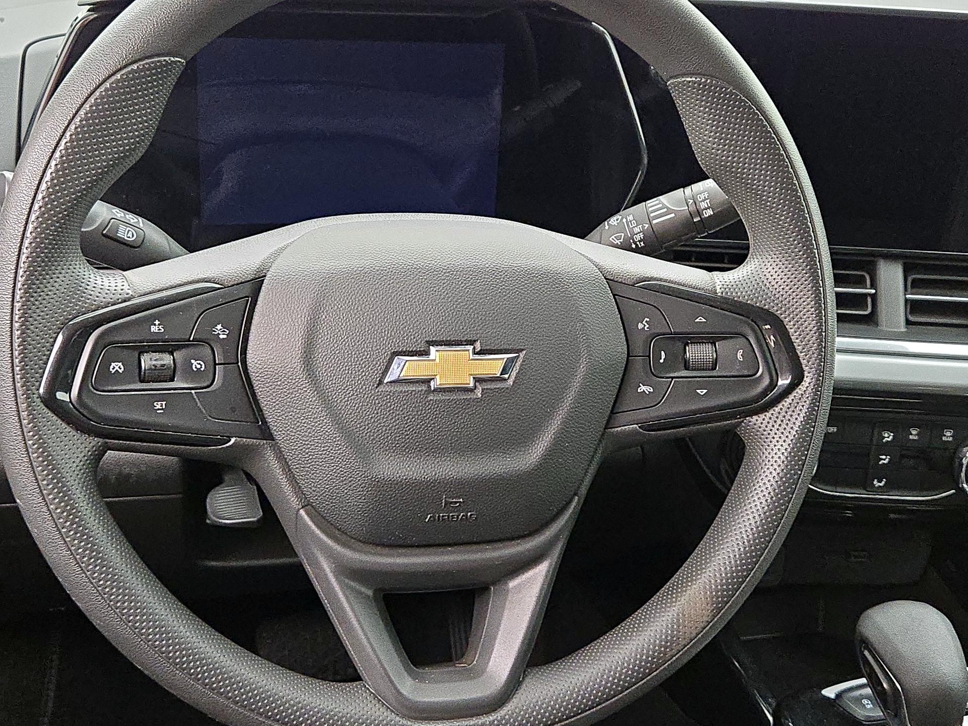 Thumbnail: 2024 Chevrolet Trax - 10