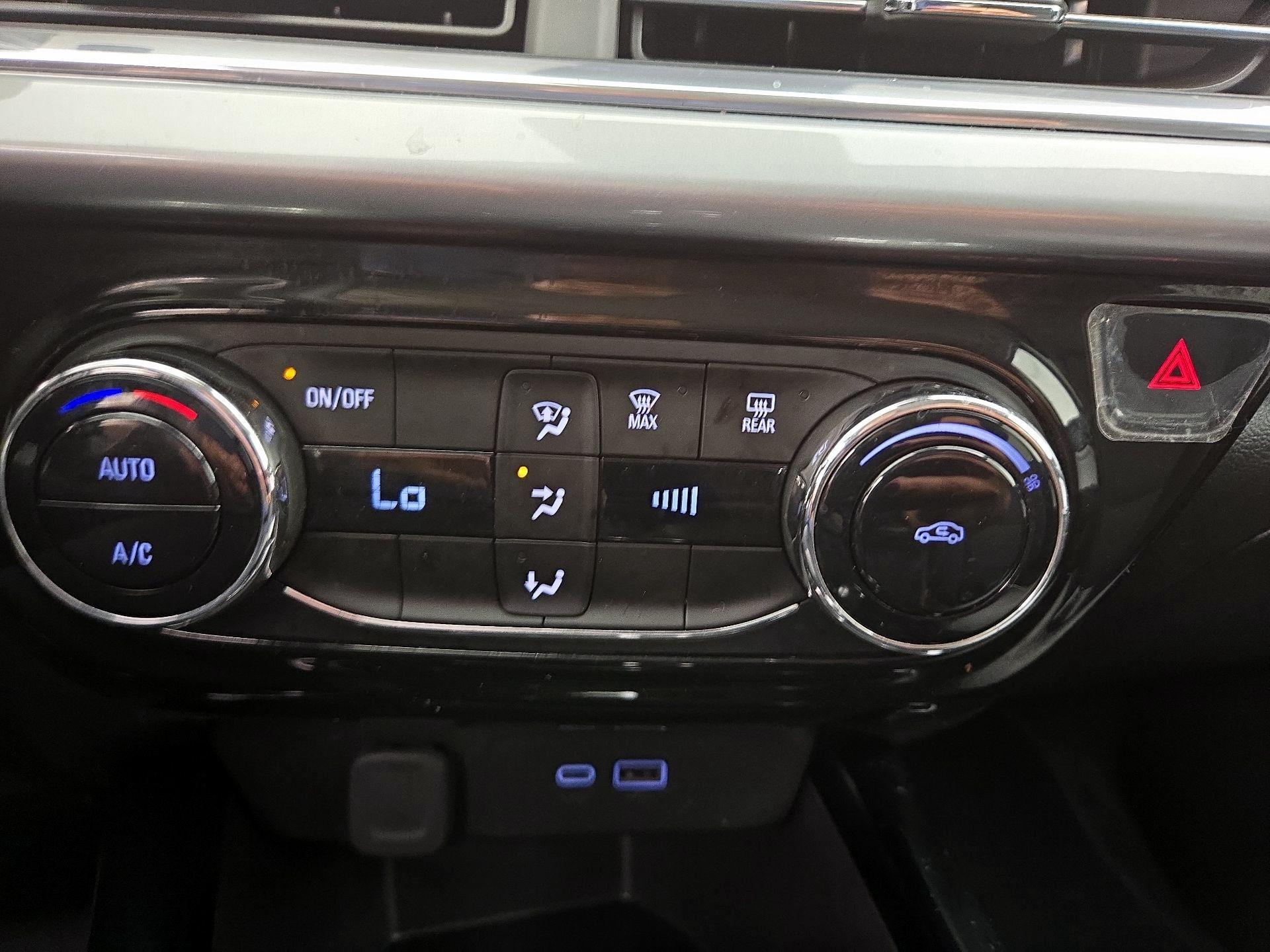 Thumbnail: 2024 Chevrolet Trax - 16