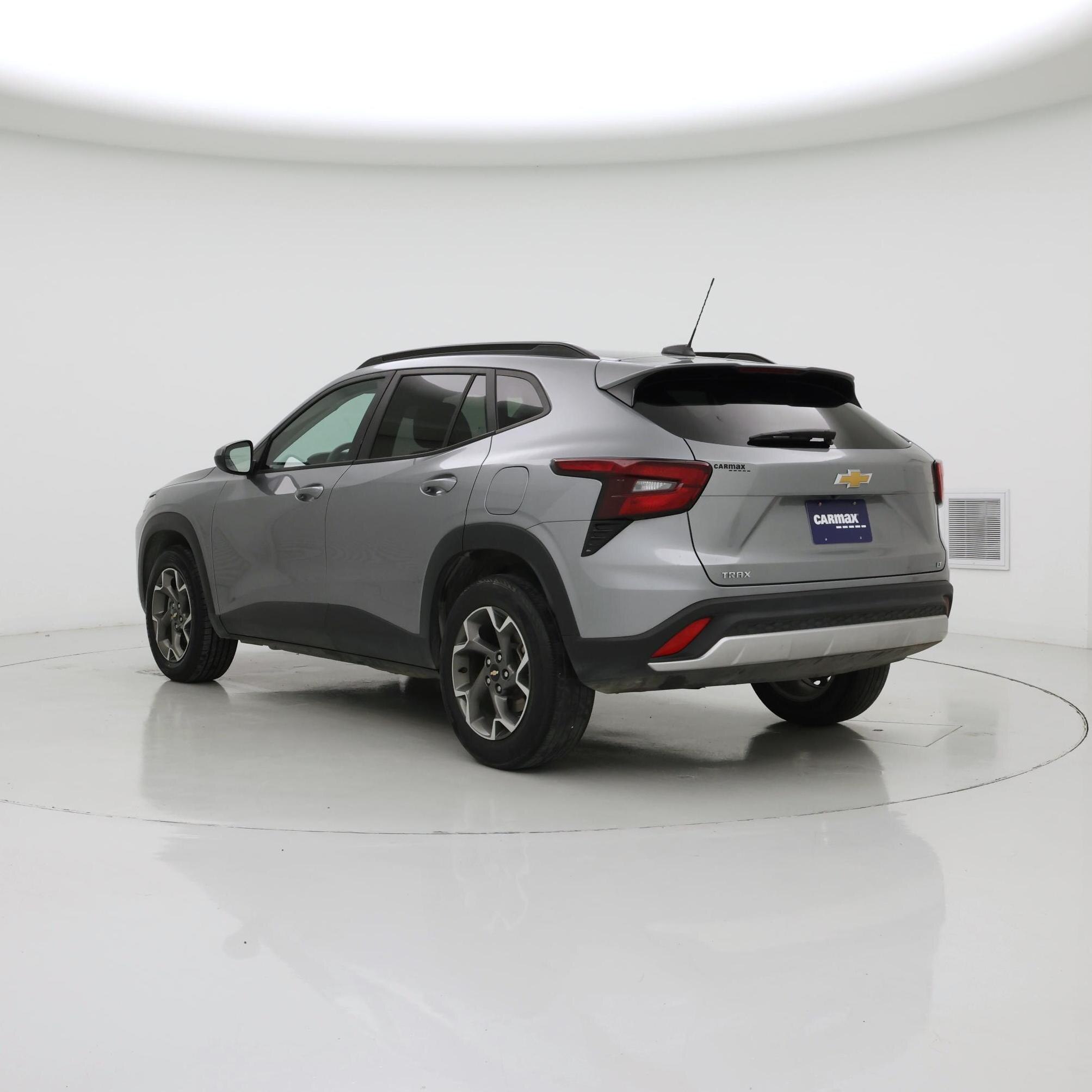 Thumbnail: 2024 Chevrolet Trax - 2