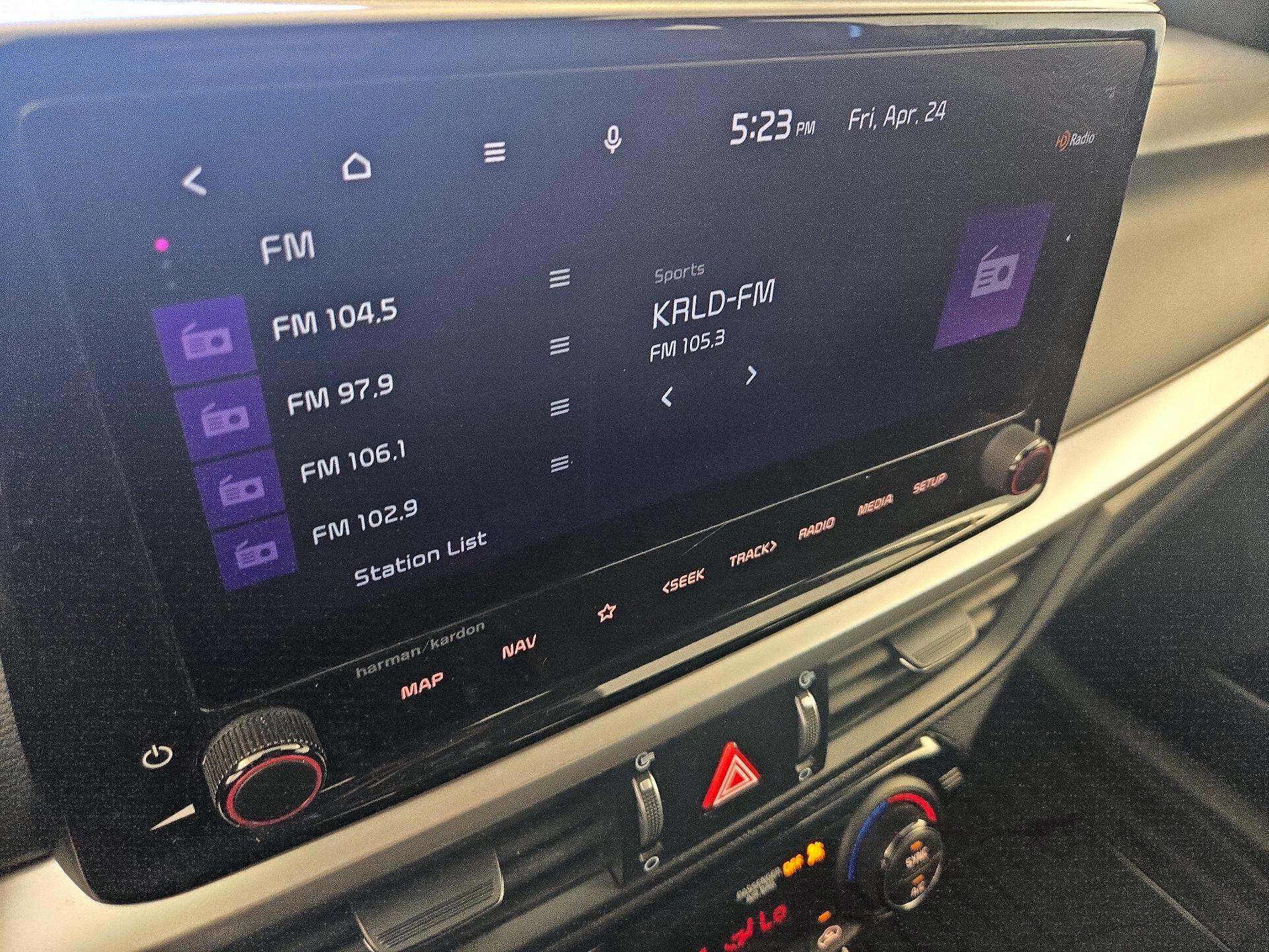Thumbnail: 2023 Kia Forte - 15