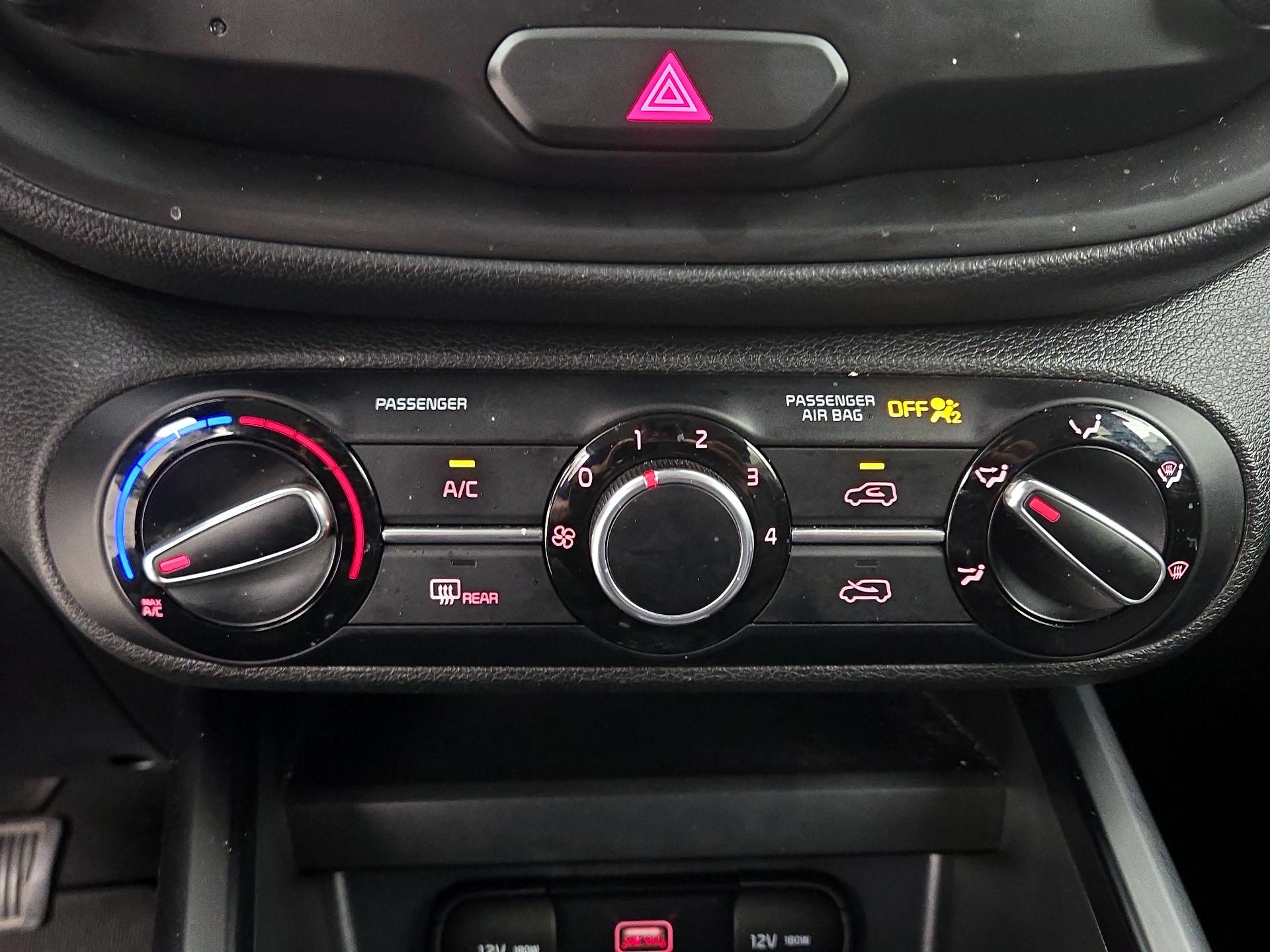 Thumbnail: 2022 Kia Soul - 16