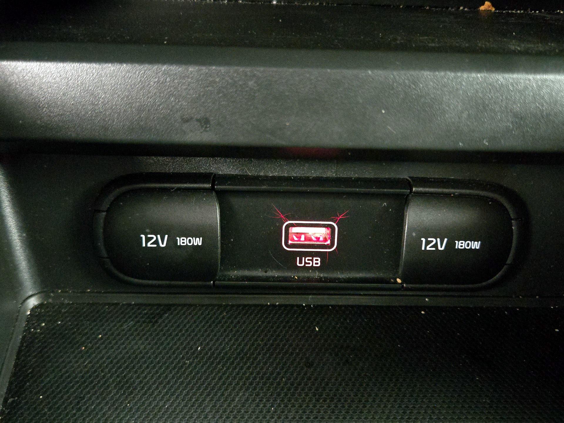 Thumbnail: 2022 Kia Soul - 18