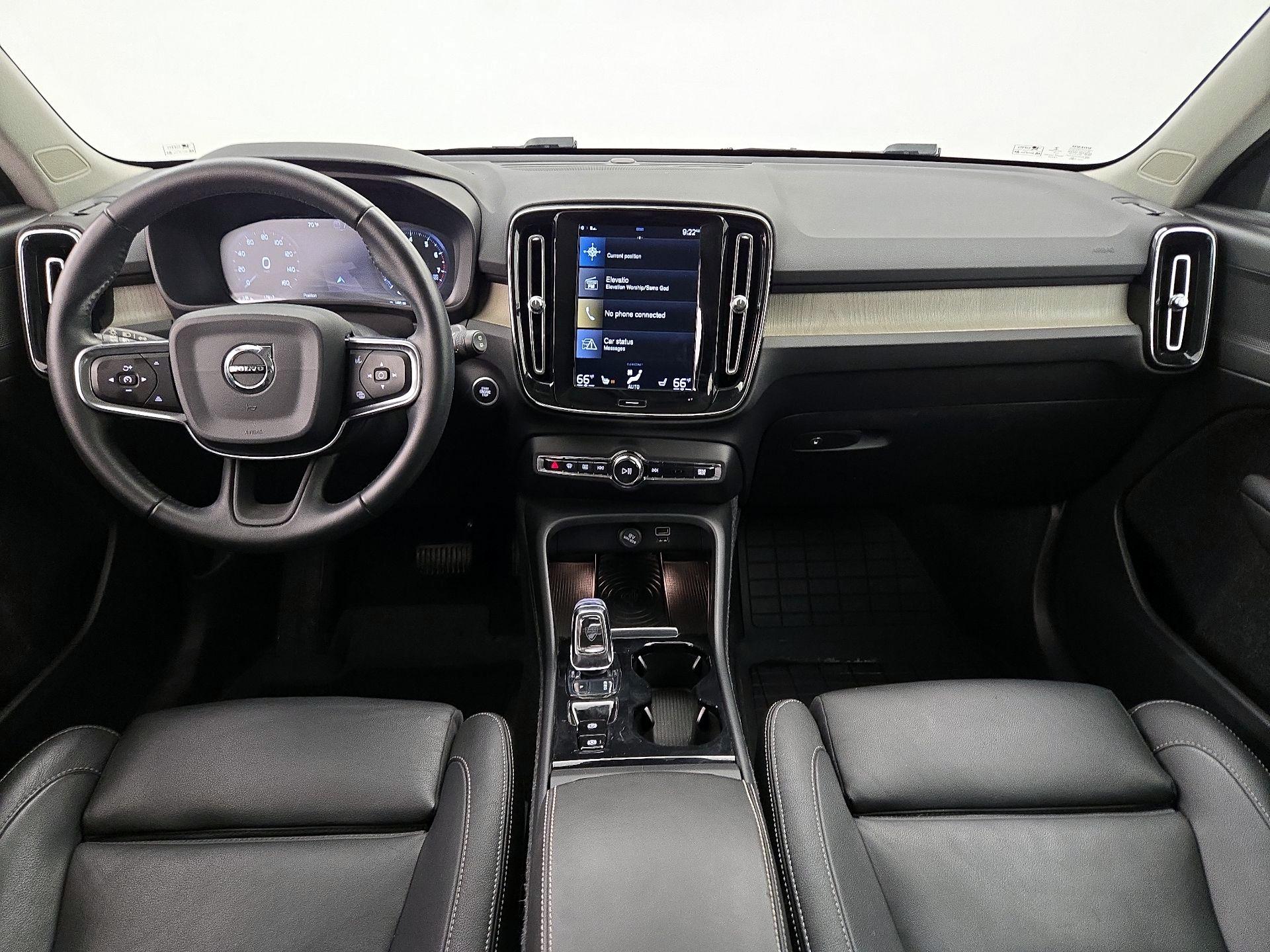 Thumbnail: 2019 Volvo XC40 - 9