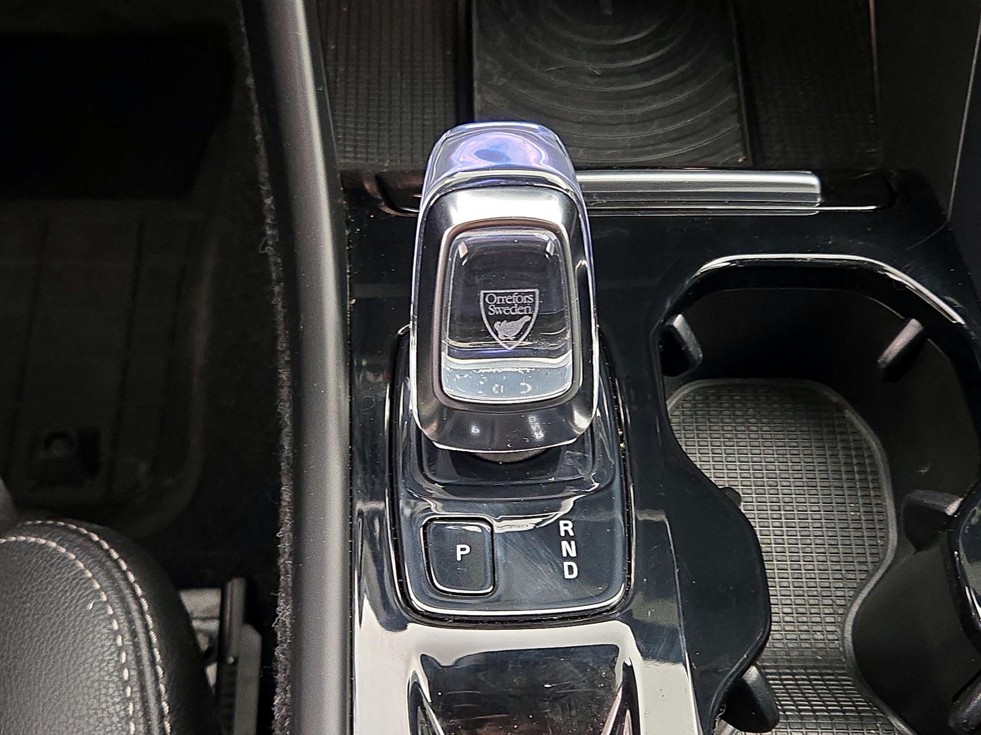 Thumbnail: 2019 Volvo XC40 - 18