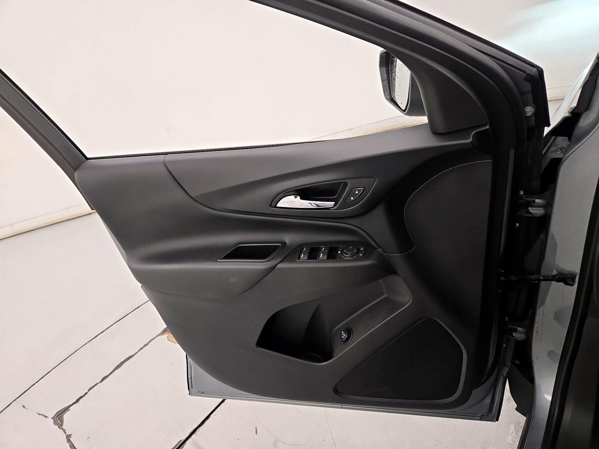 Thumbnail: 2024 Chevrolet Equinox - 12