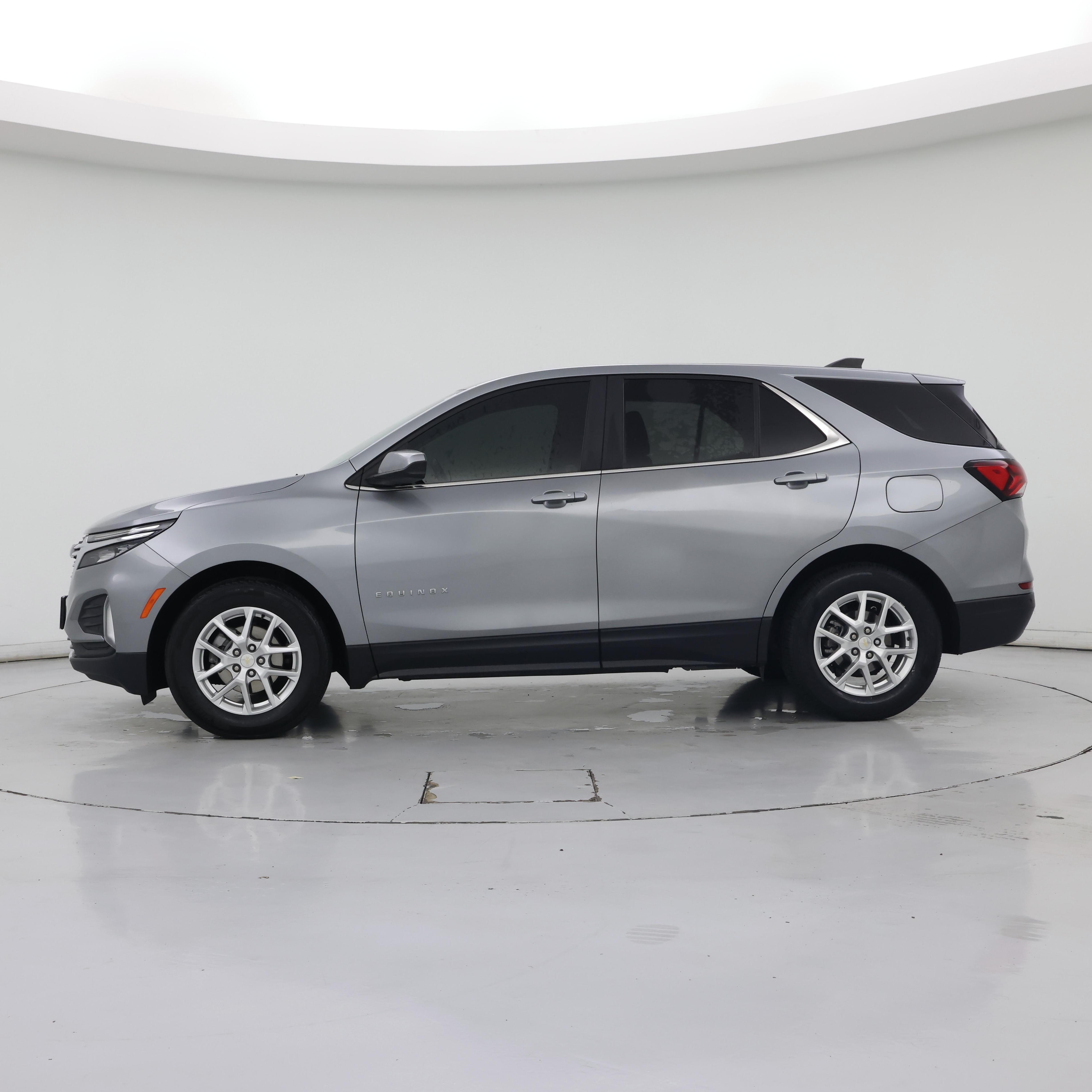 Thumbnail: 2024 Chevrolet Equinox - 3