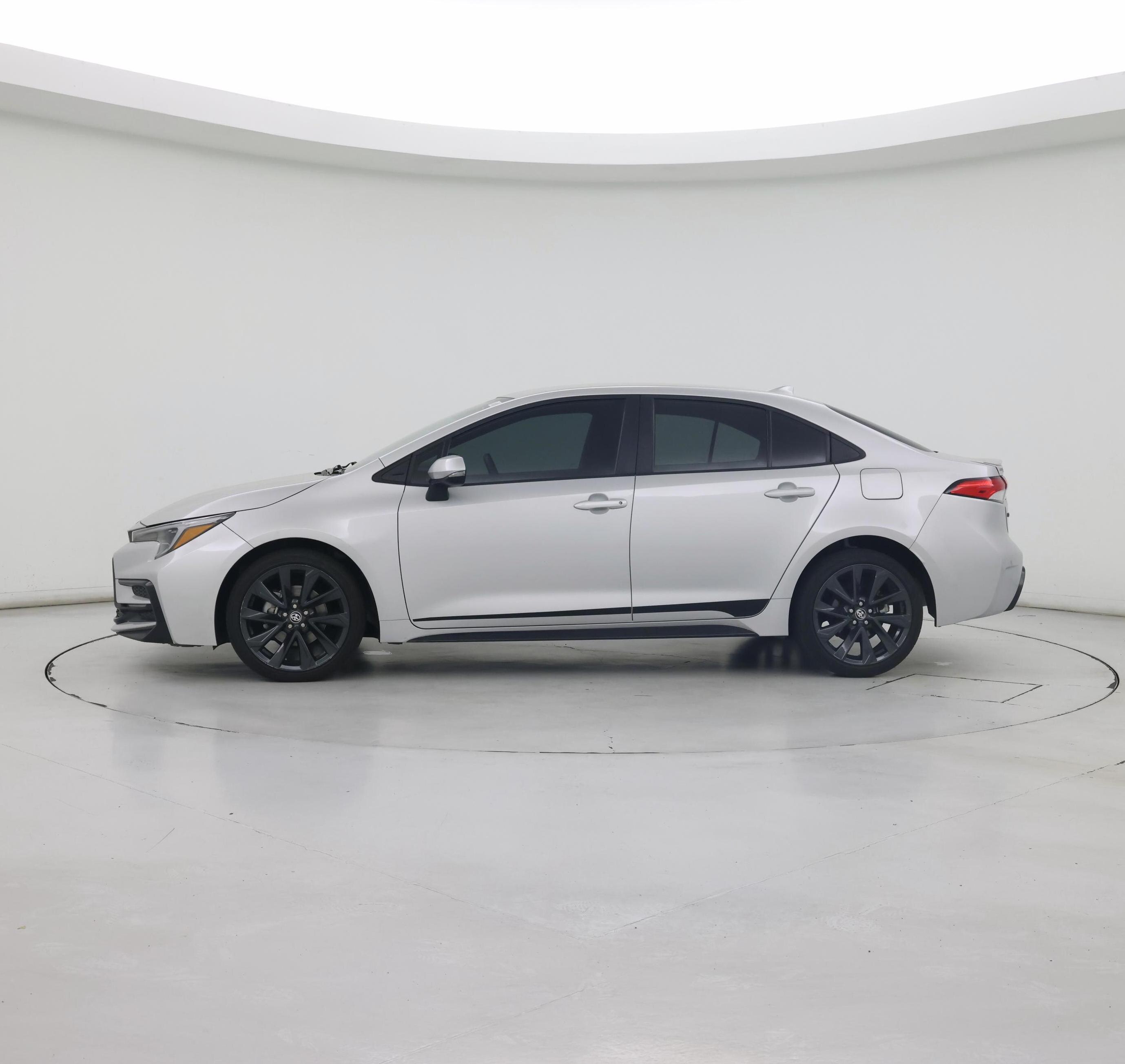 Thumbnail: 2024 Toyota Corolla - 3