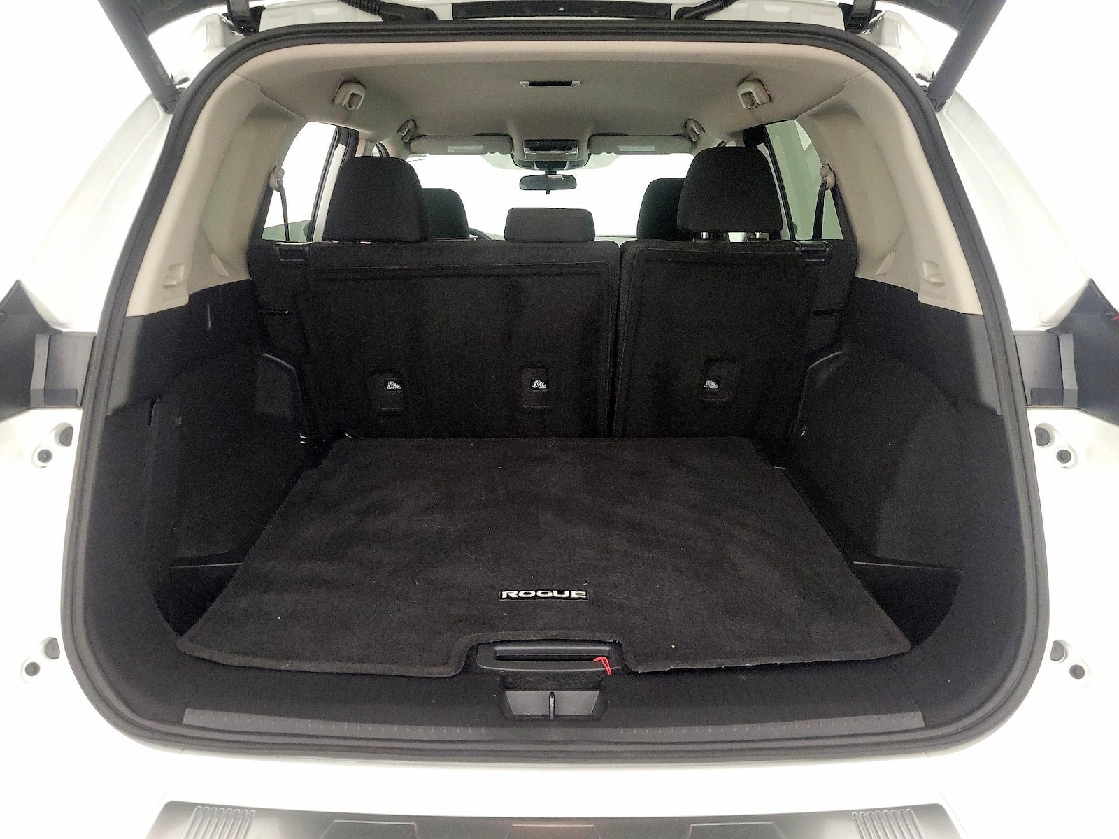 2025 Nissan Rogue SV - Photo 21
