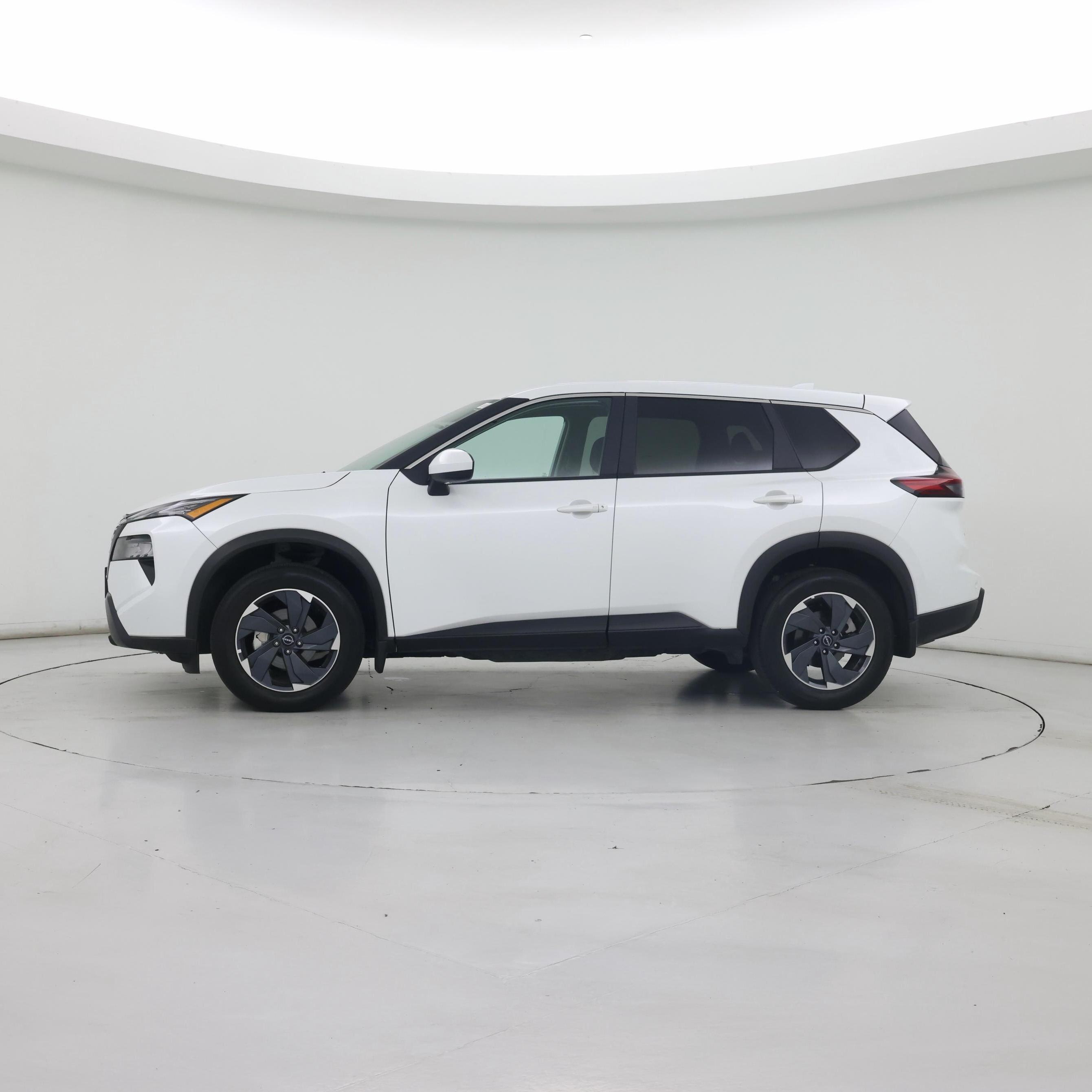 Thumbnail: 2025 Nissan Rogue - 3