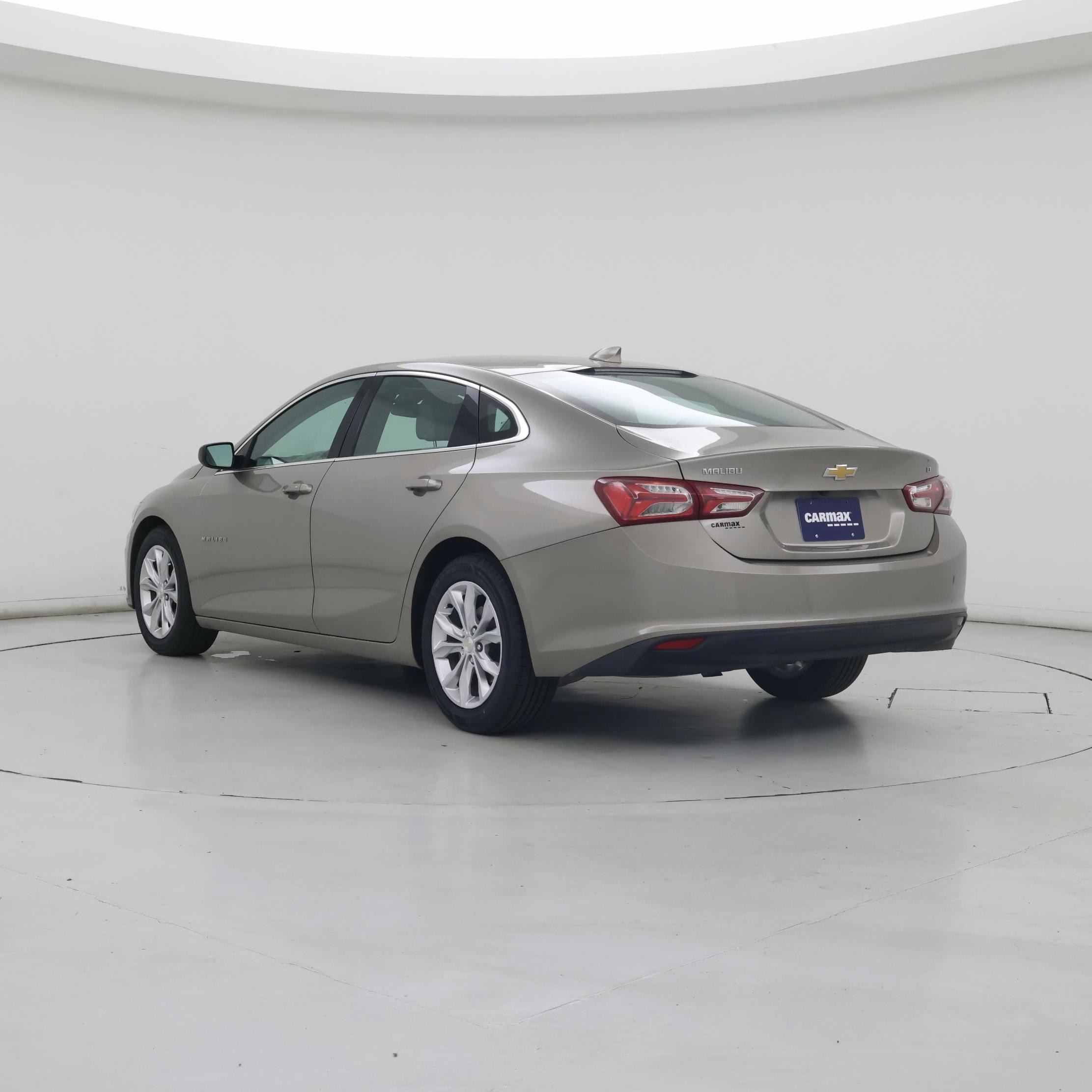 Thumbnail: 2022 Chevrolet Malibu - 2