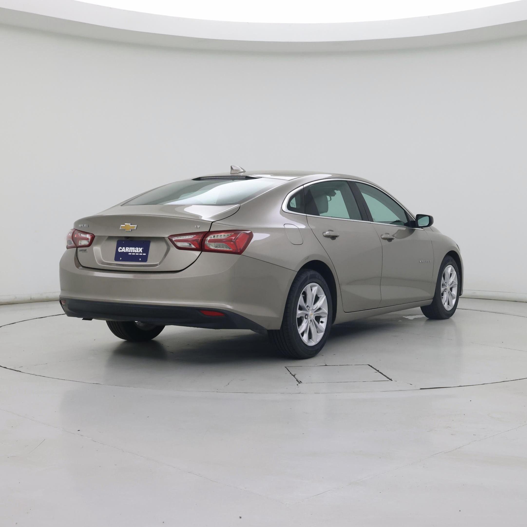 Thumbnail: 2022 Chevrolet Malibu - 8
