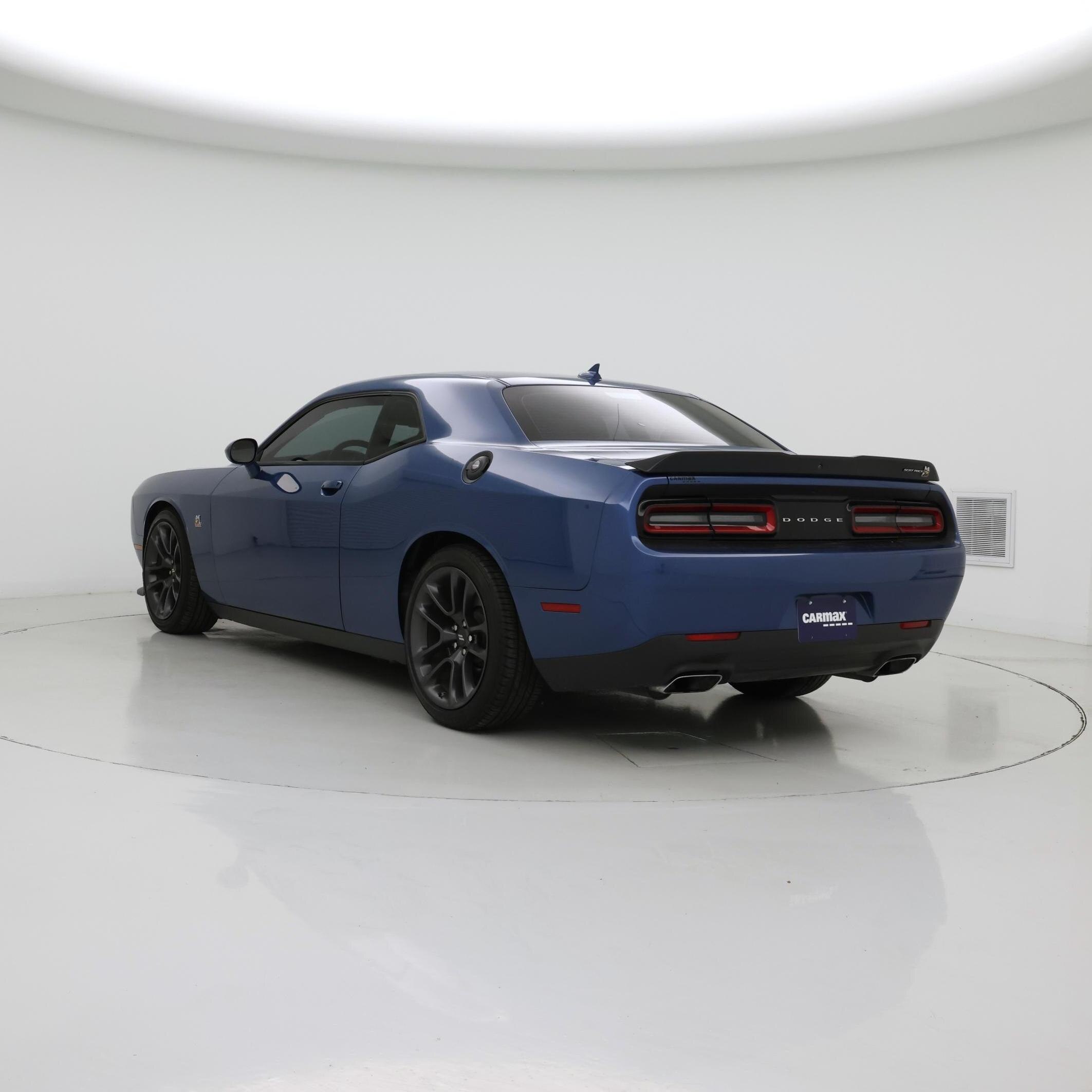 Thumbnail: 2022 Dodge Challenger - 2
