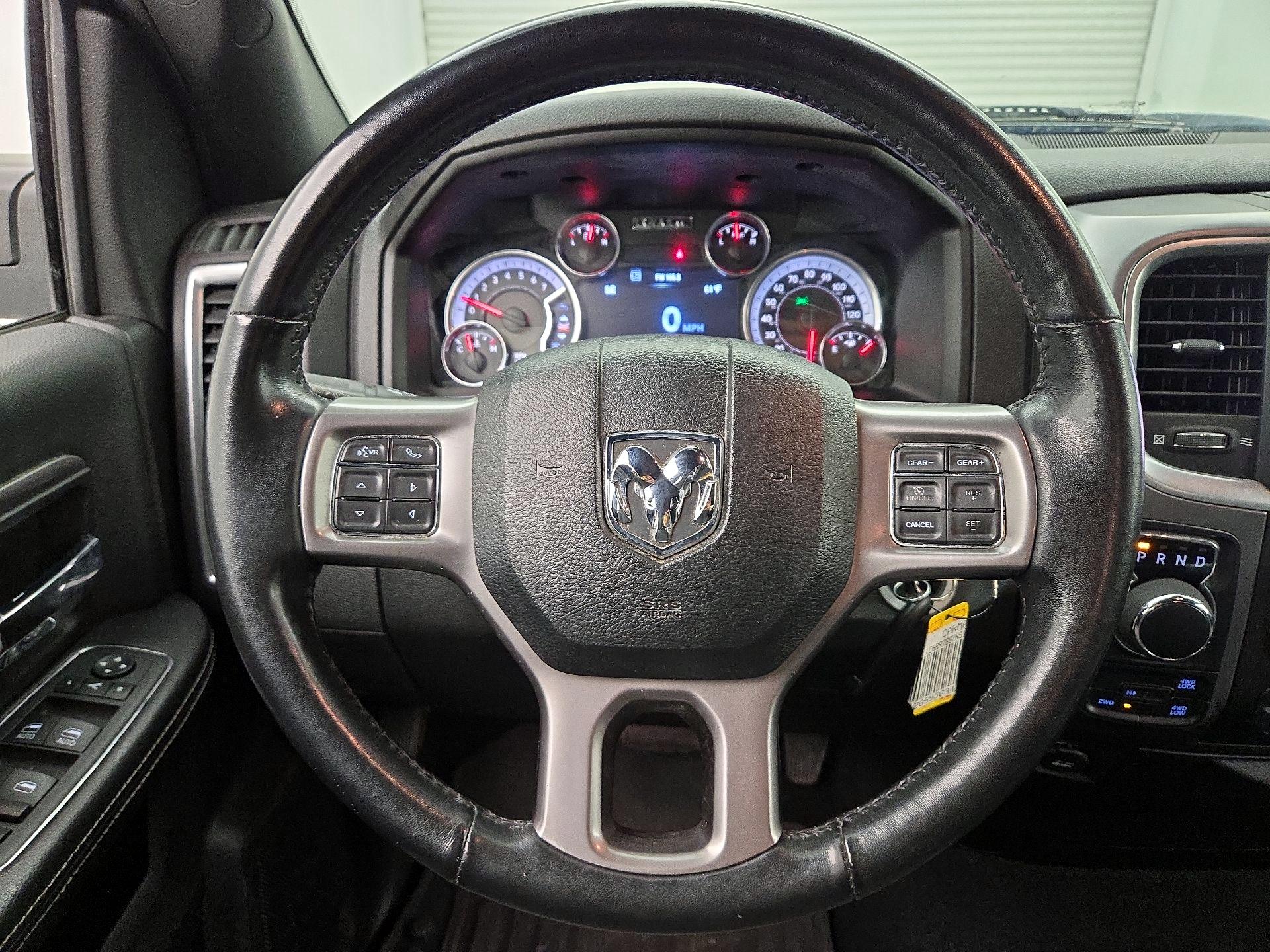 Thumbnail: 2022 RAM 1500 Classic - 10