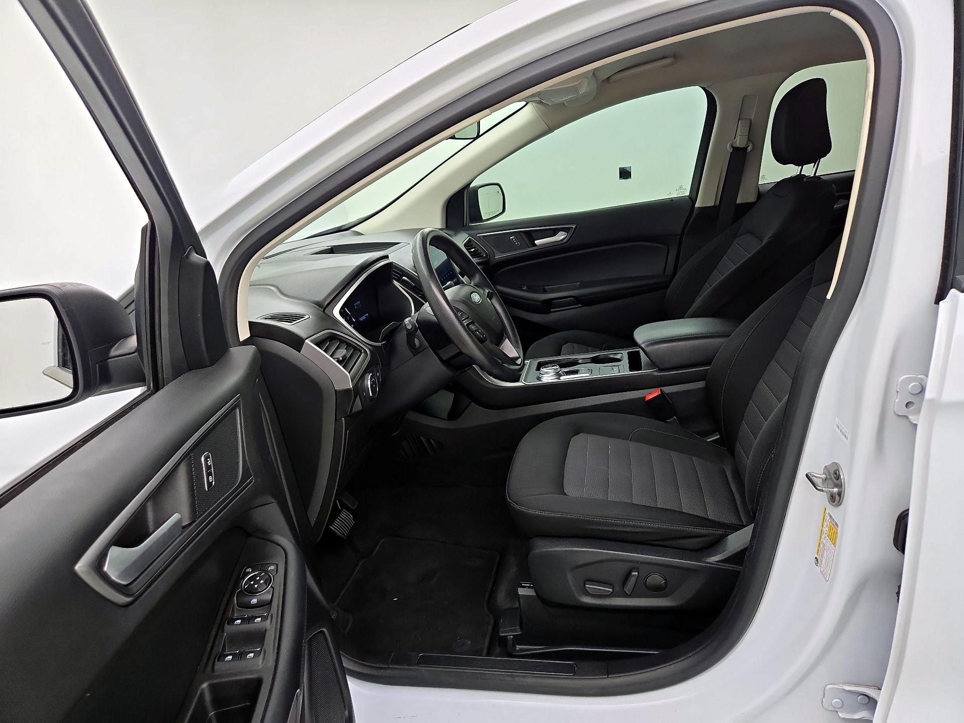 Thumbnail: 2021 Ford Edge - 11