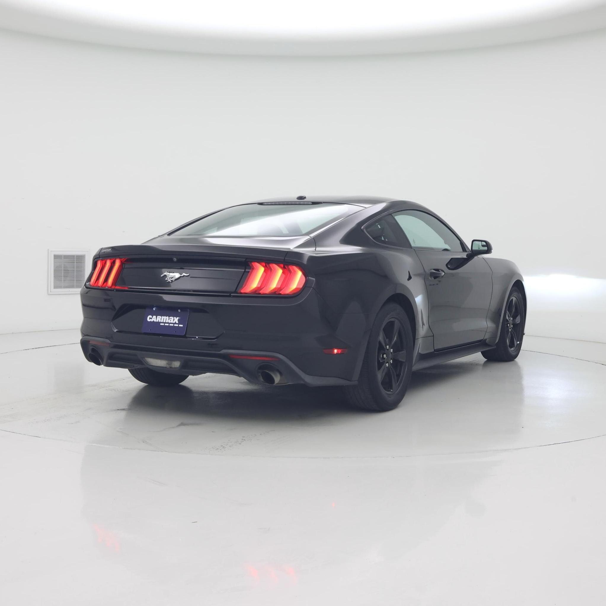 Thumbnail: 2021 Ford Edge - 8