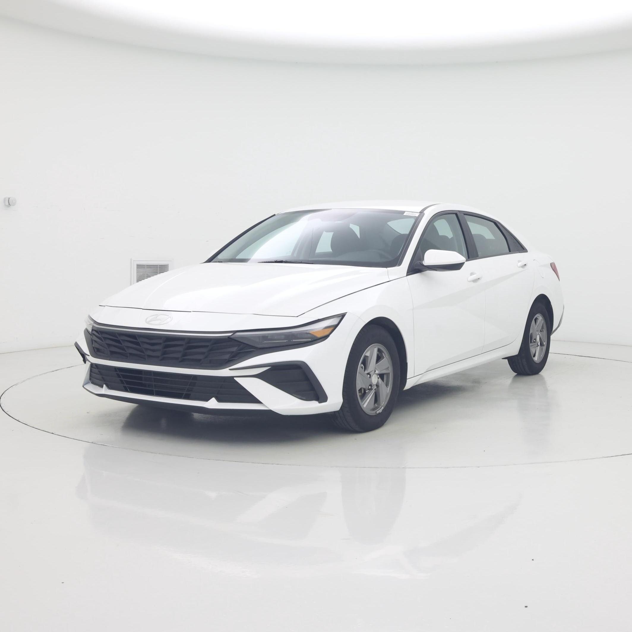 Thumbnail: 2024 Hyundai Elantra - 4