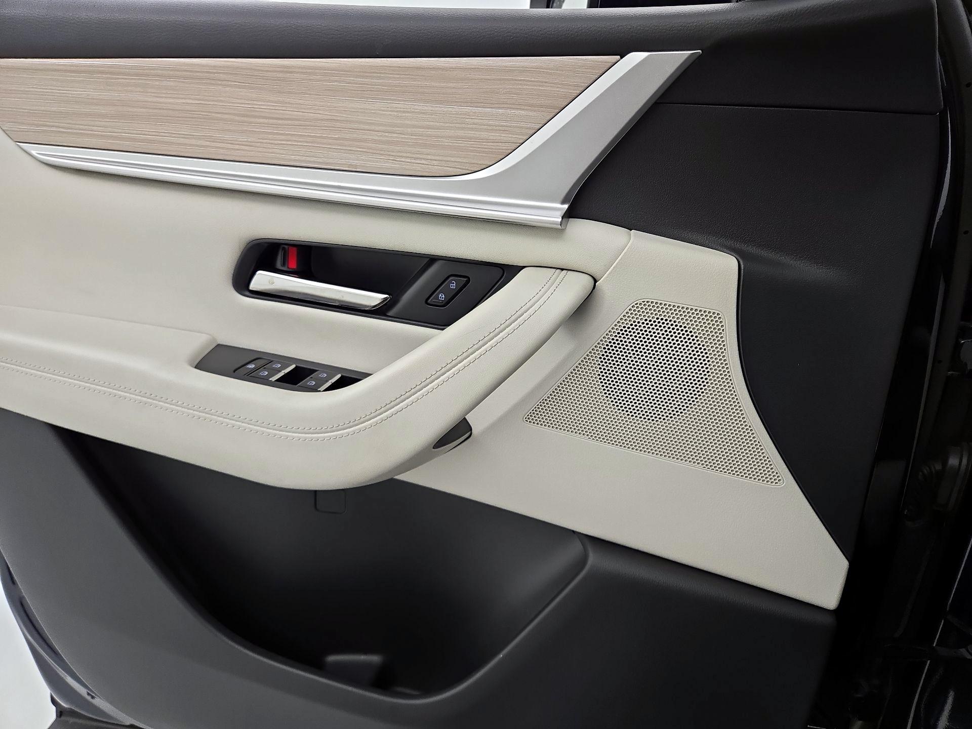 Thumbnail: 2024 Mazda CX-90 - 12