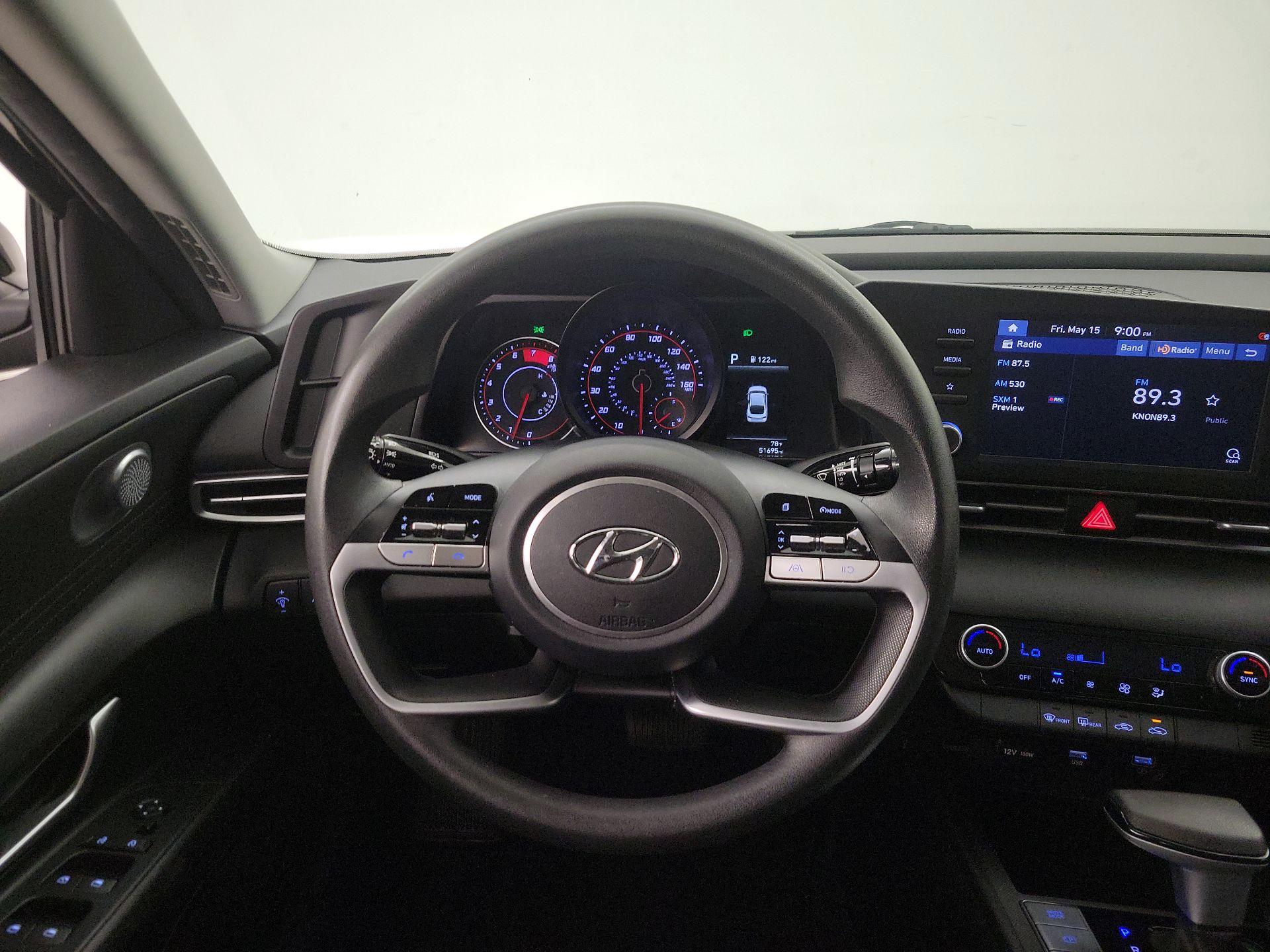 Thumbnail: 2022 Hyundai Elantra - 10