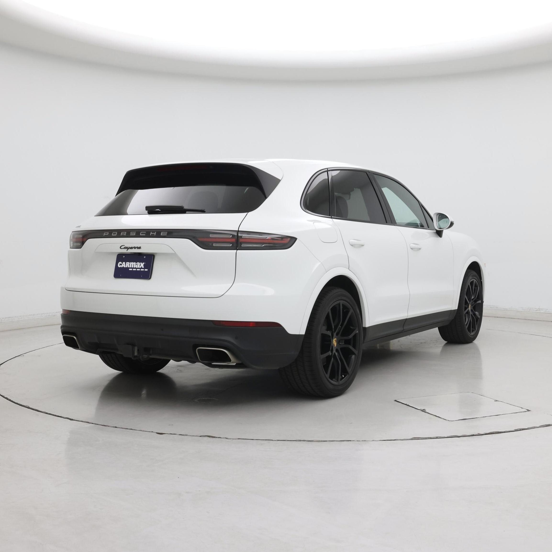 Thumbnail: 2020 Porsche Cayenne - 8