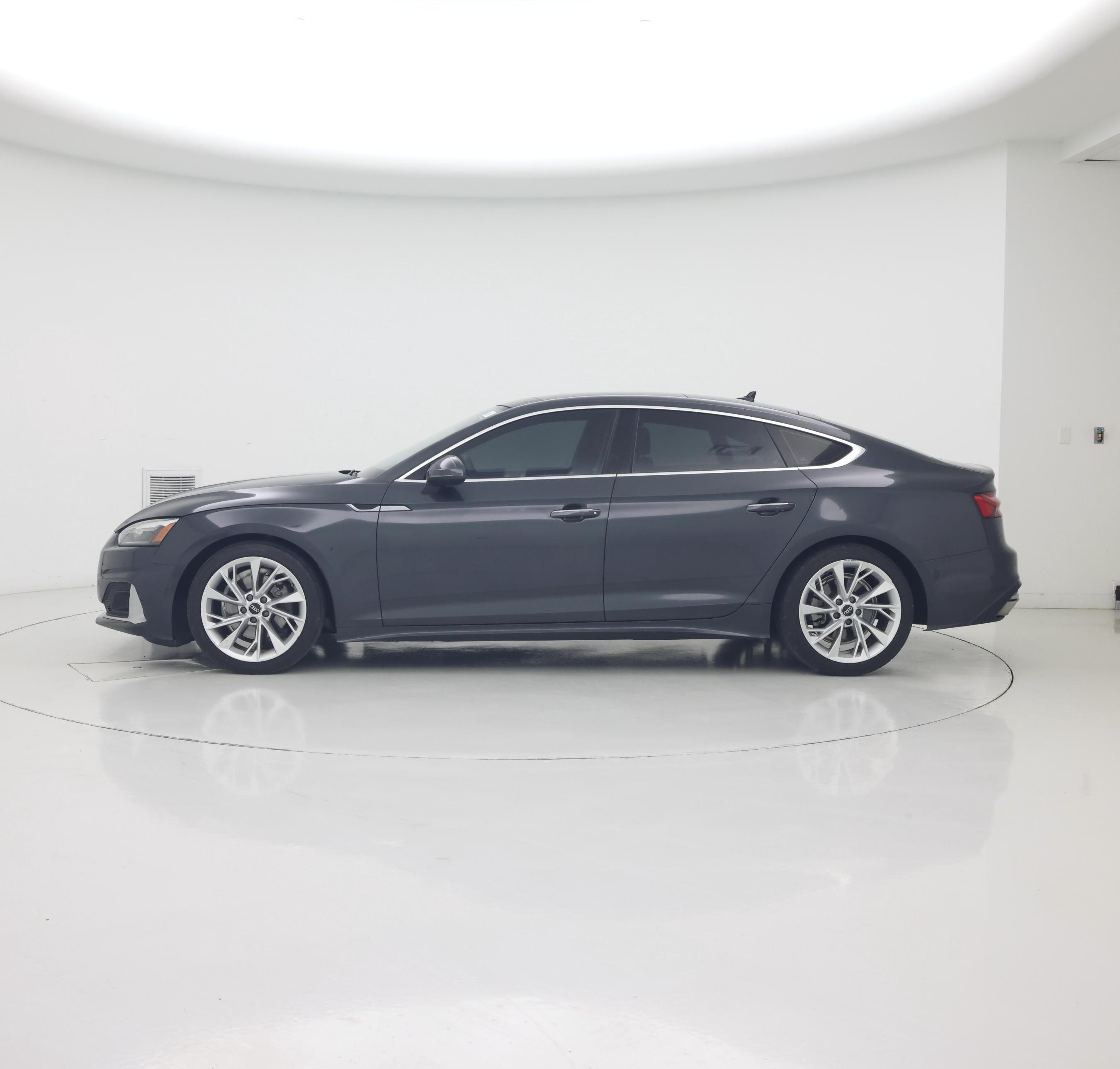 Thumbnail: 2021 Audi A5 - 3
