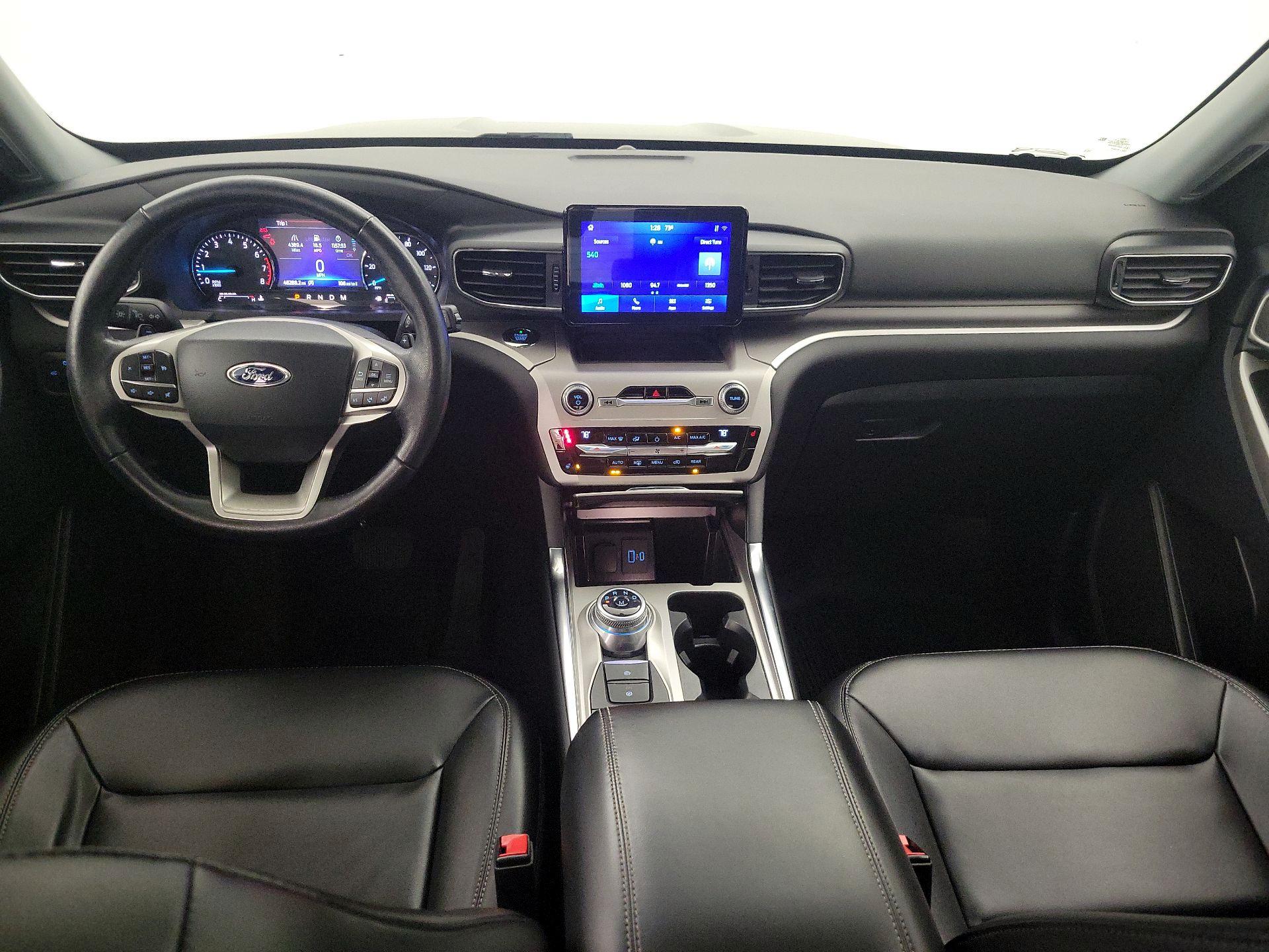 Thumbnail: 2021 Ford Explorer - 9