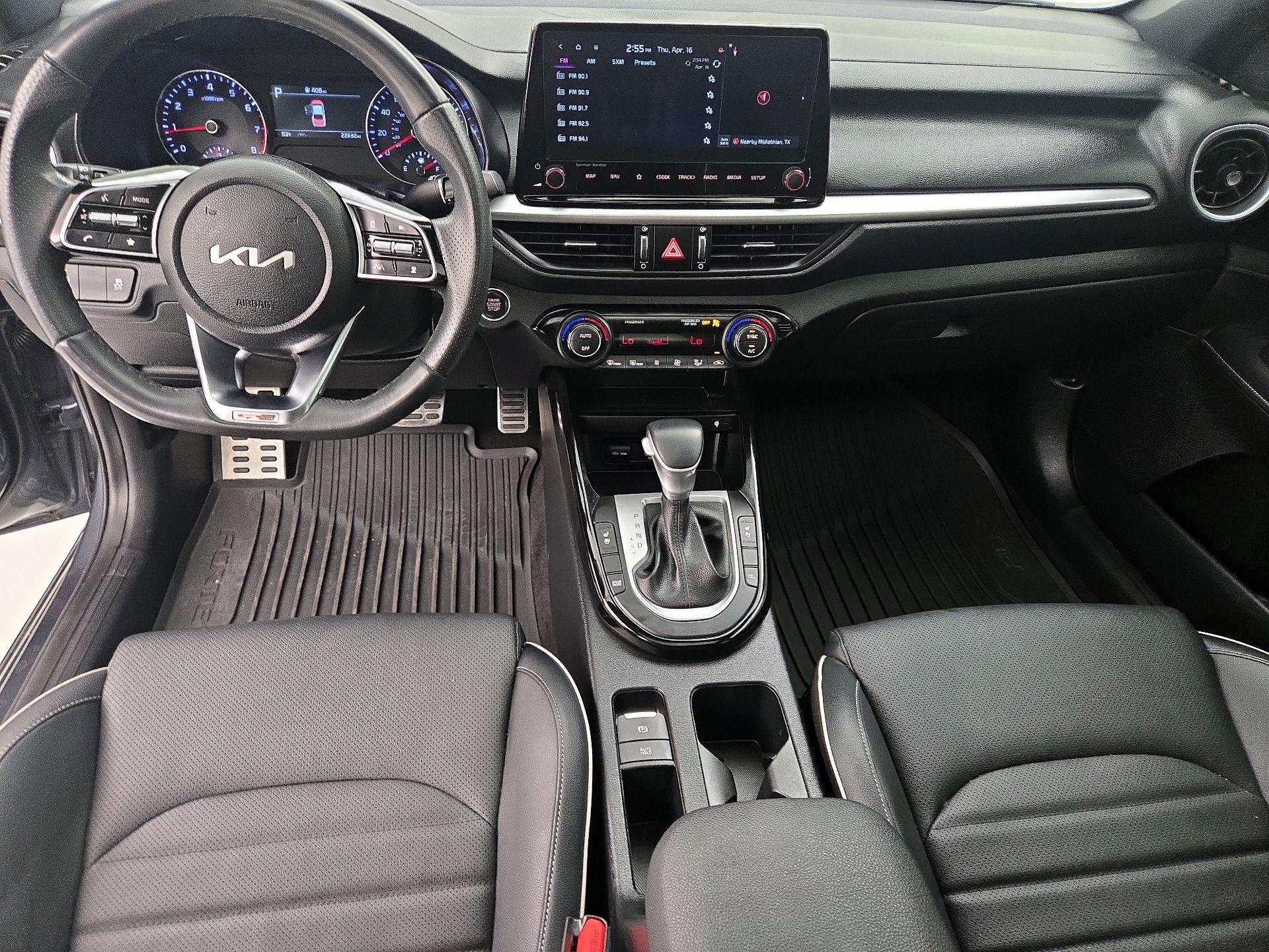 Thumbnail: 2024 Kia Forte - 9