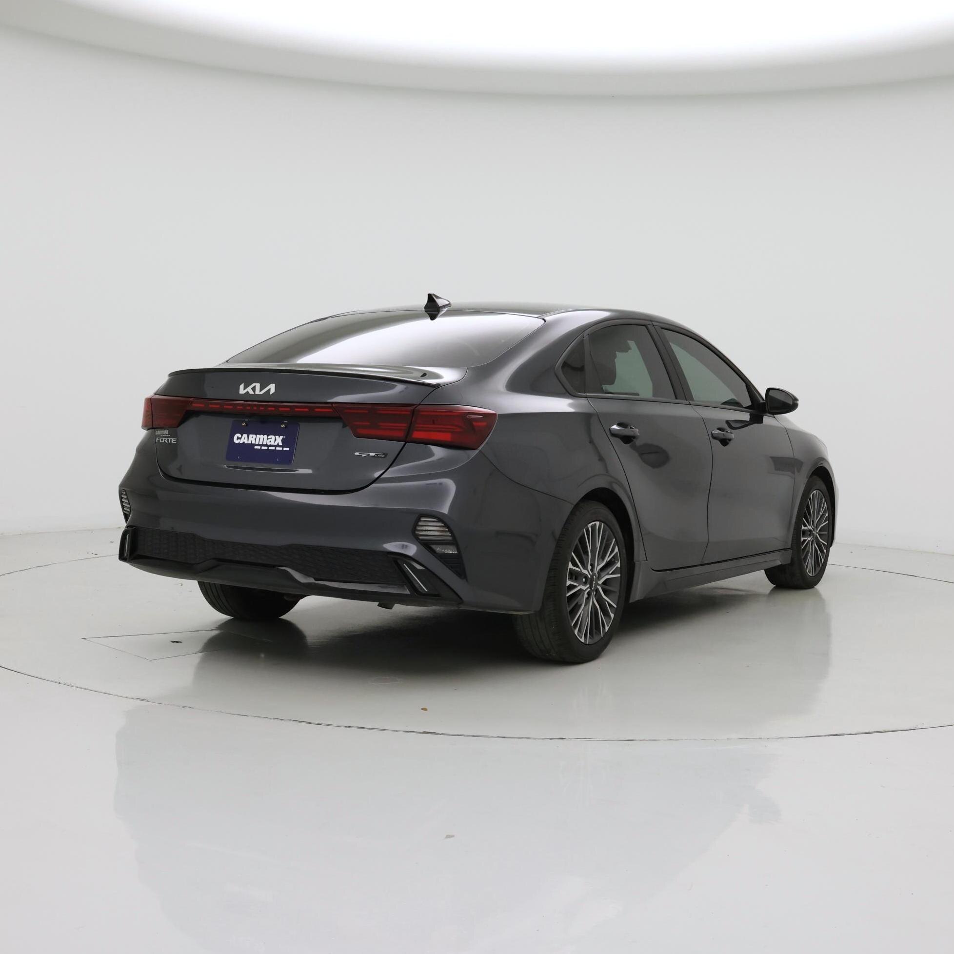 Thumbnail: 2024 Kia Forte - 8