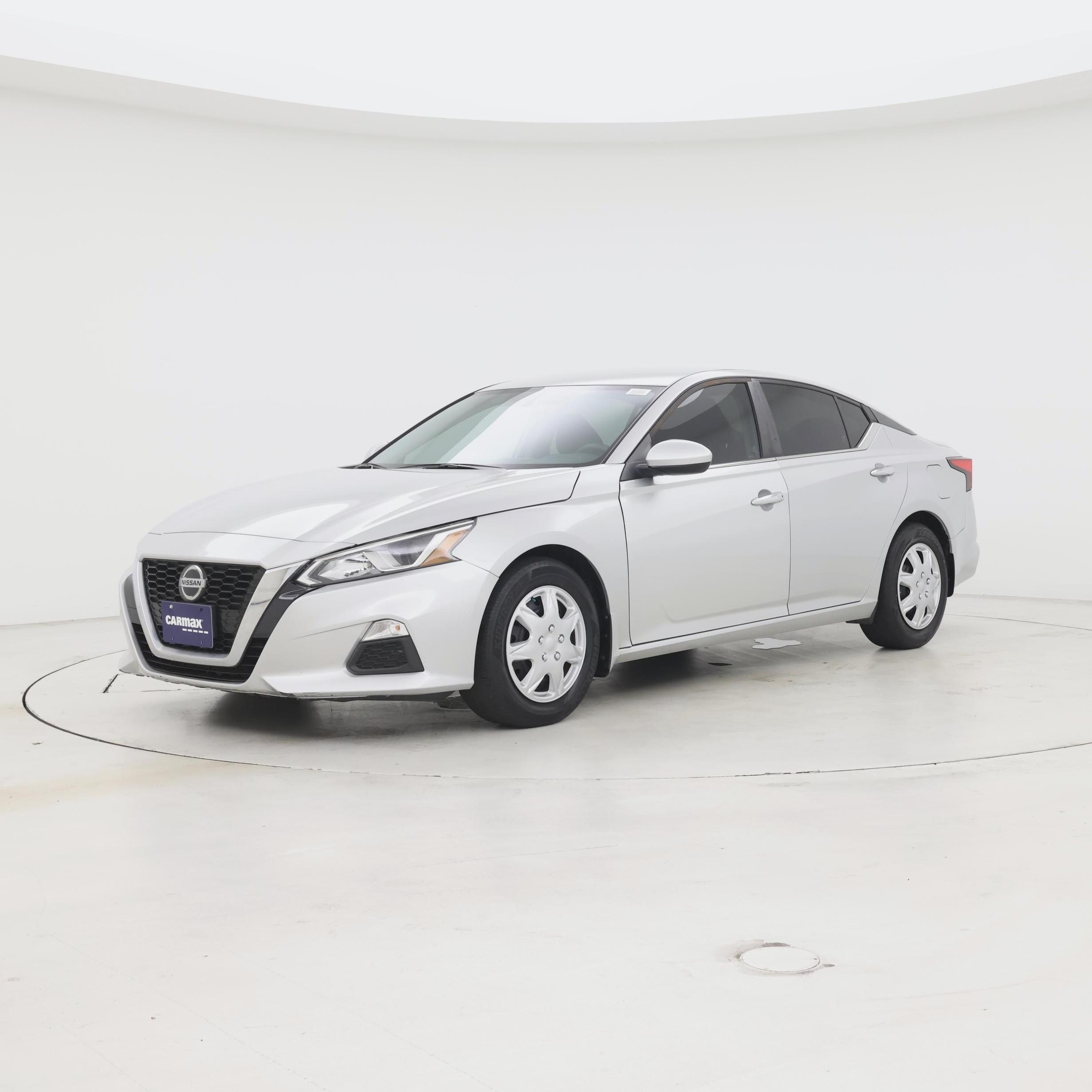 Thumbnail: 2020 Nissan Altima - 4