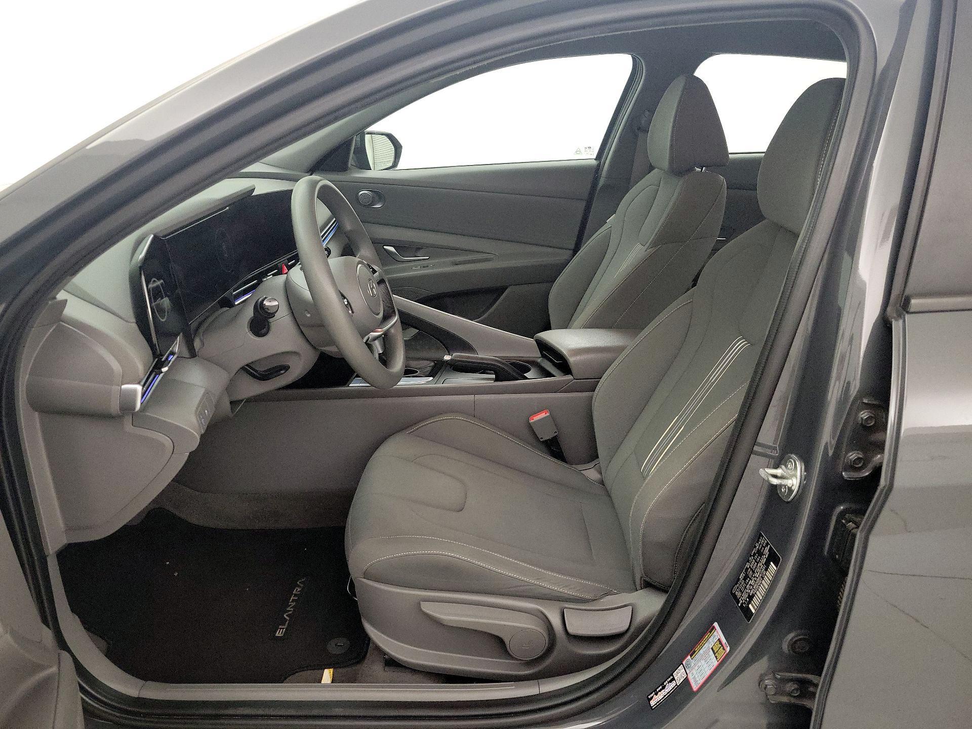 Thumbnail: 2024 Hyundai Elantra - 11