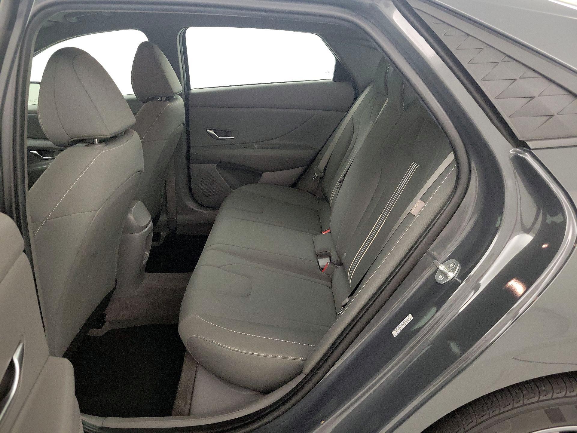 Thumbnail: 2024 Hyundai Elantra - 20