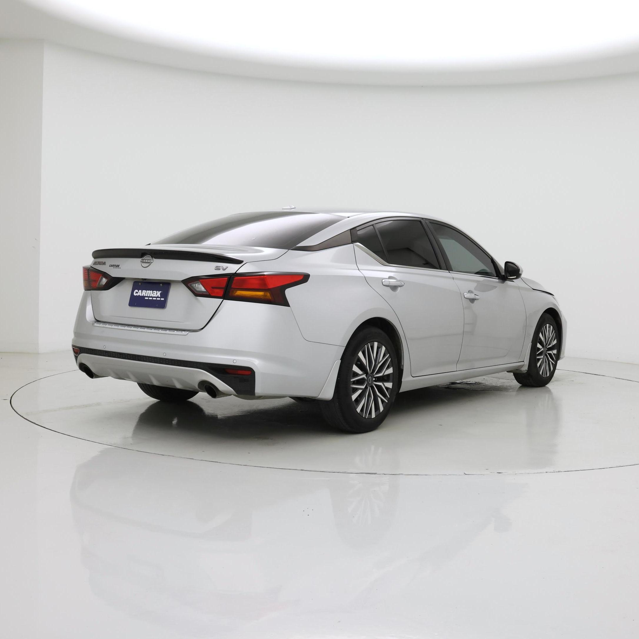 Thumbnail: 2023 Nissan Altima - 8