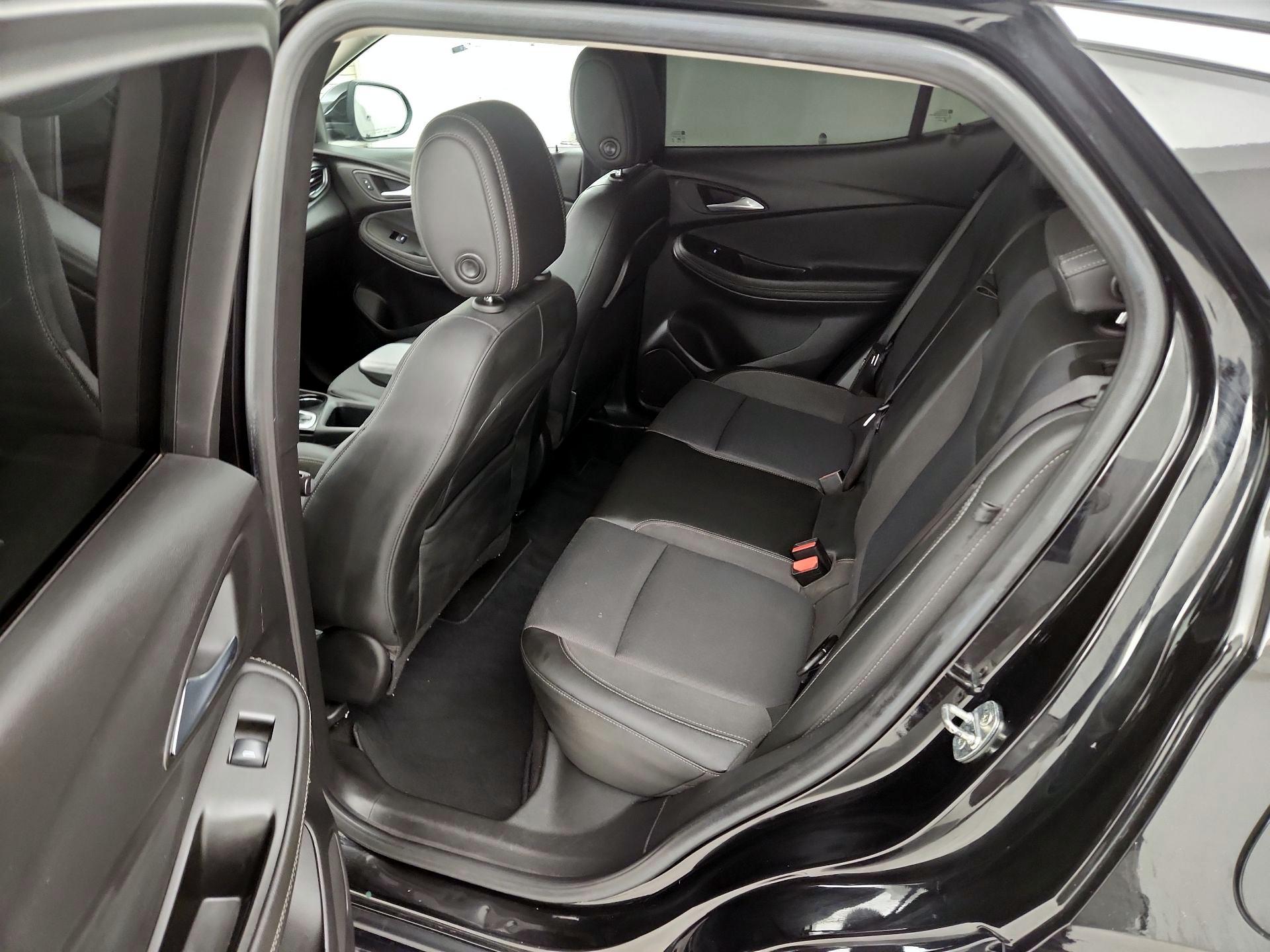 Thumbnail: 2022 Buick Encore GX - 19