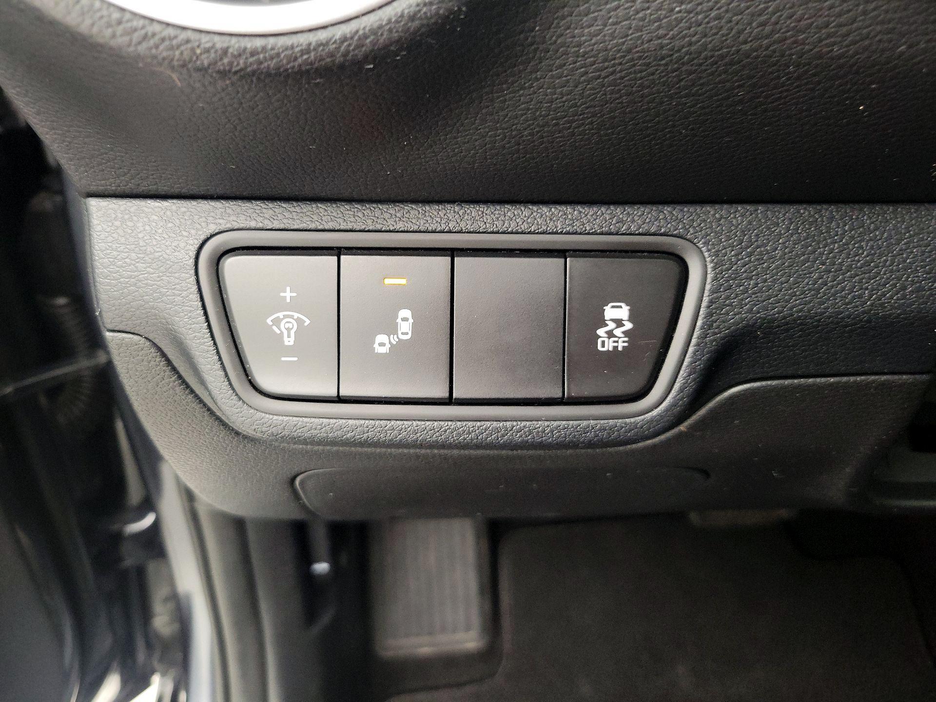 Thumbnail: 2024 Kia Forte - 13