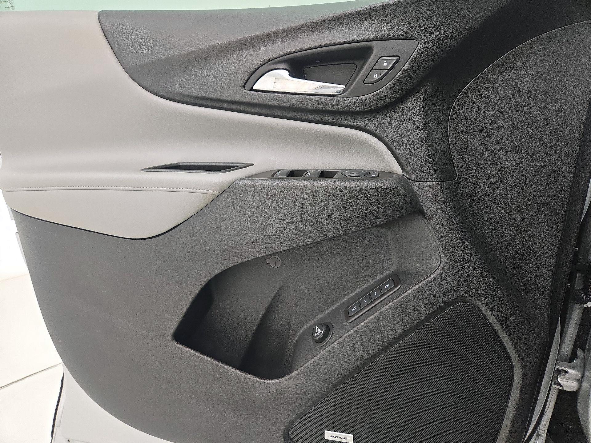 Thumbnail: 2021 Chevrolet Equinox - 12
