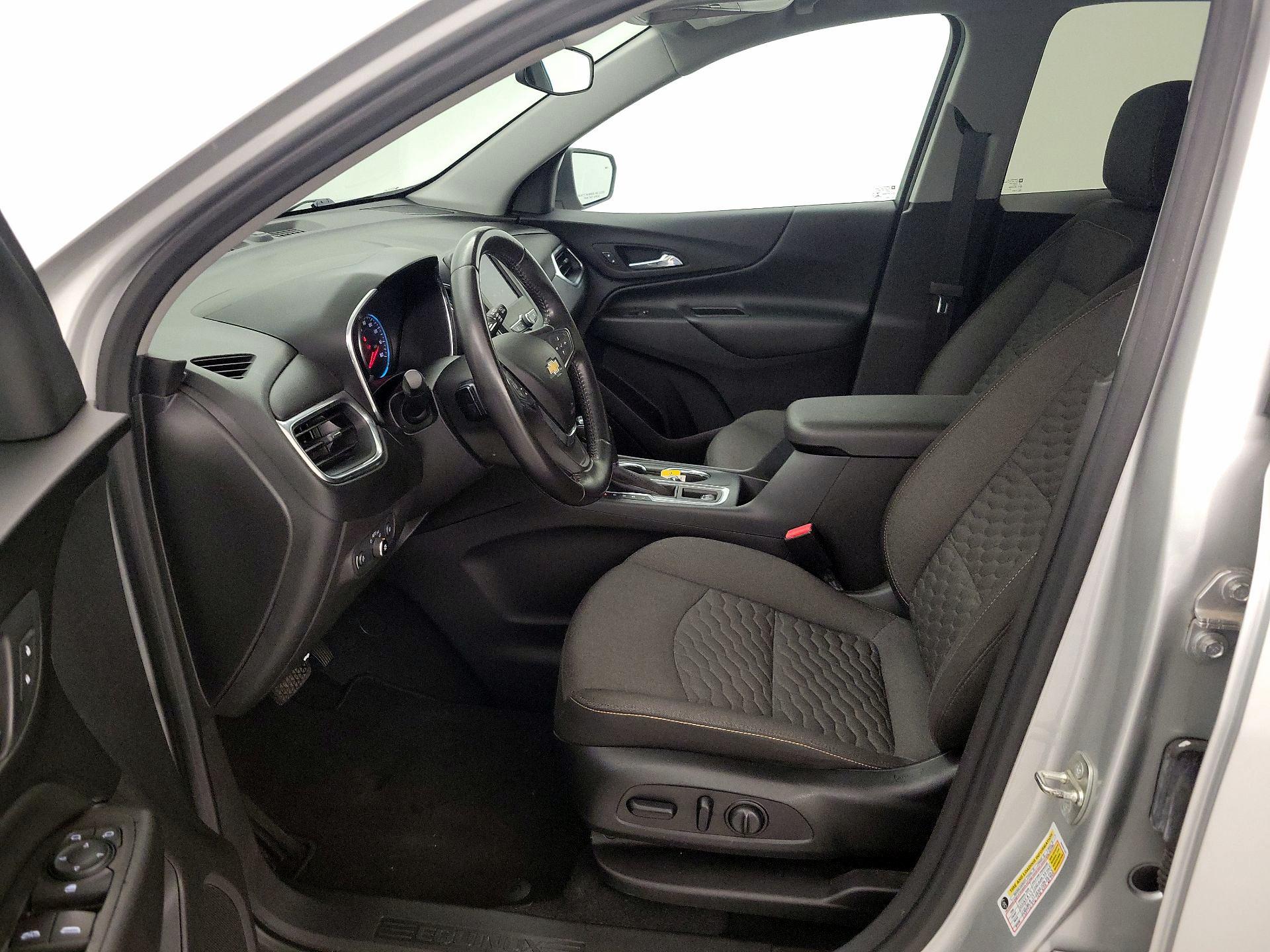 Thumbnail: 2020 Chevrolet Equinox - 11