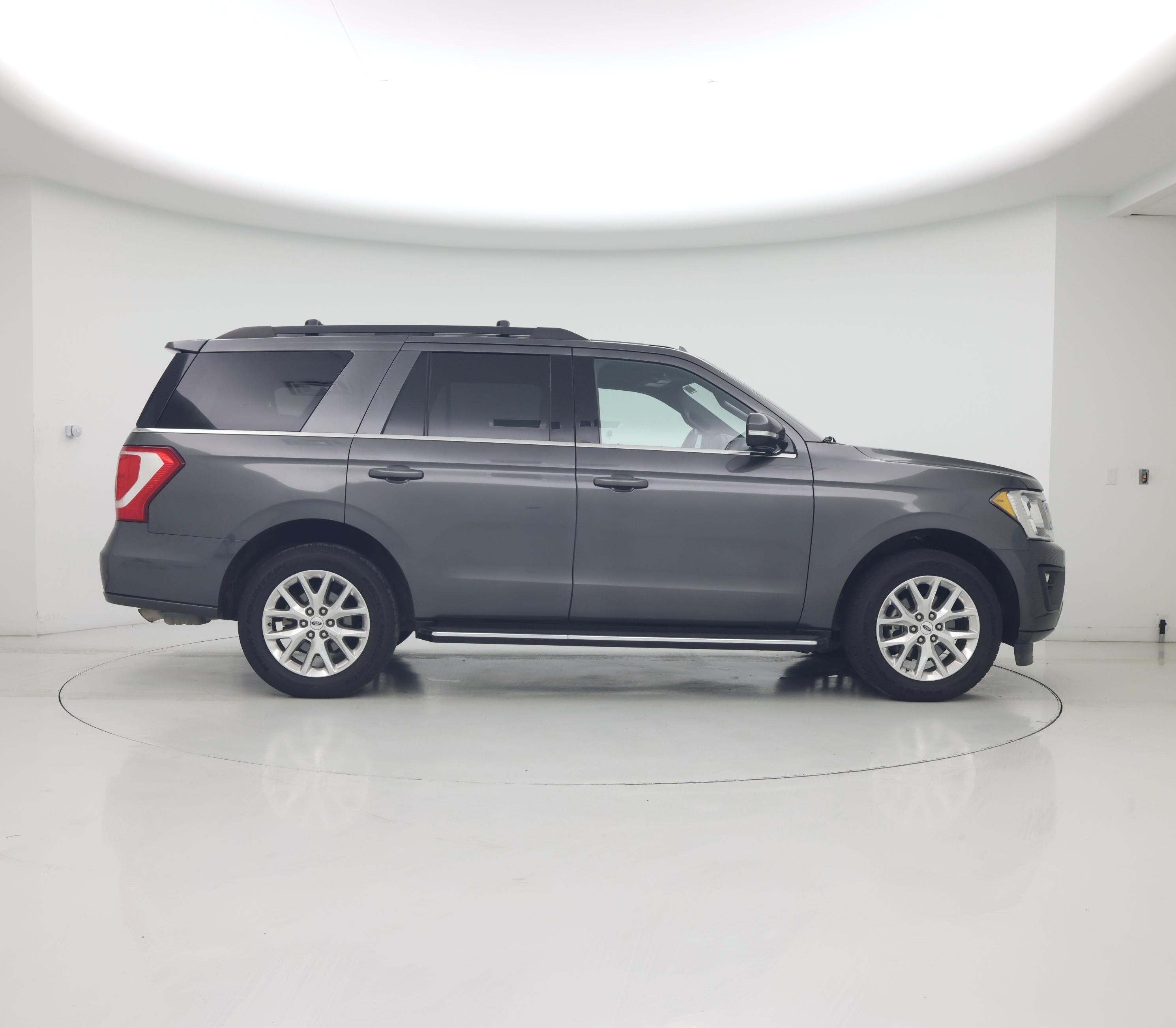 Thumbnail: 2021 Ford Expedition - 7