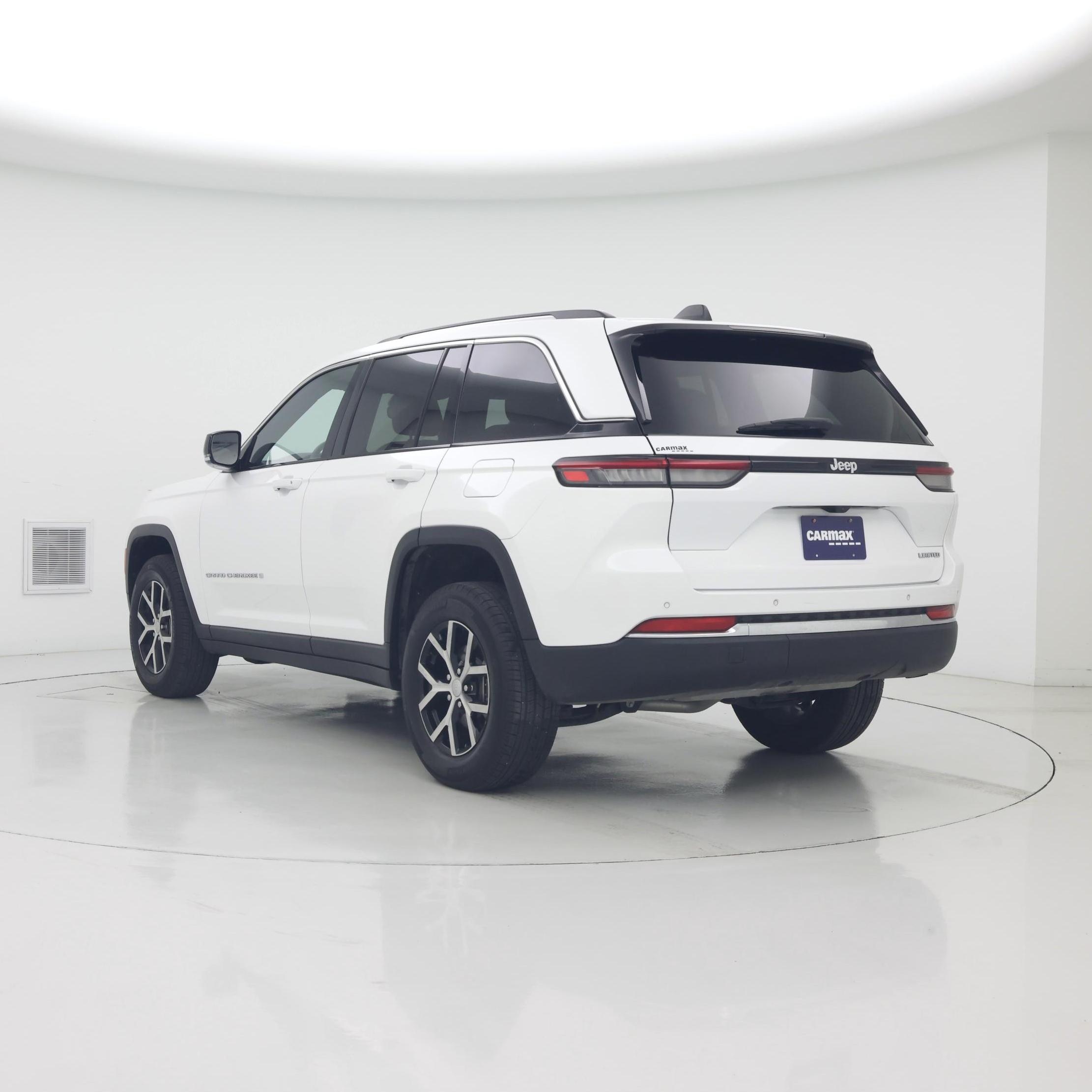 Thumbnail: 2023 Jeep Grand Cherokee - 2